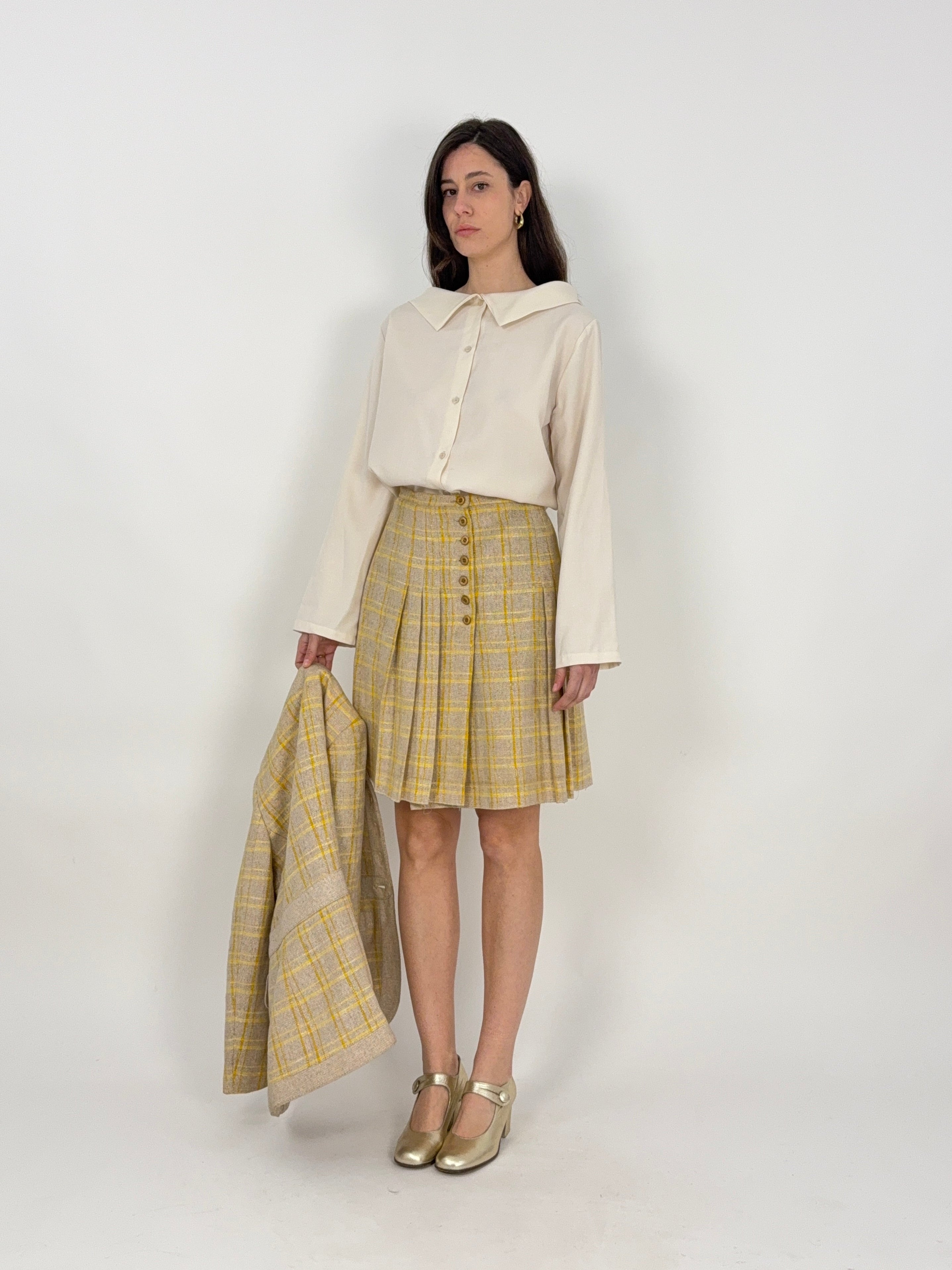 completo sartoriale da donna anni '7 giacca e gonna in canapa beige e giallo a quadri
