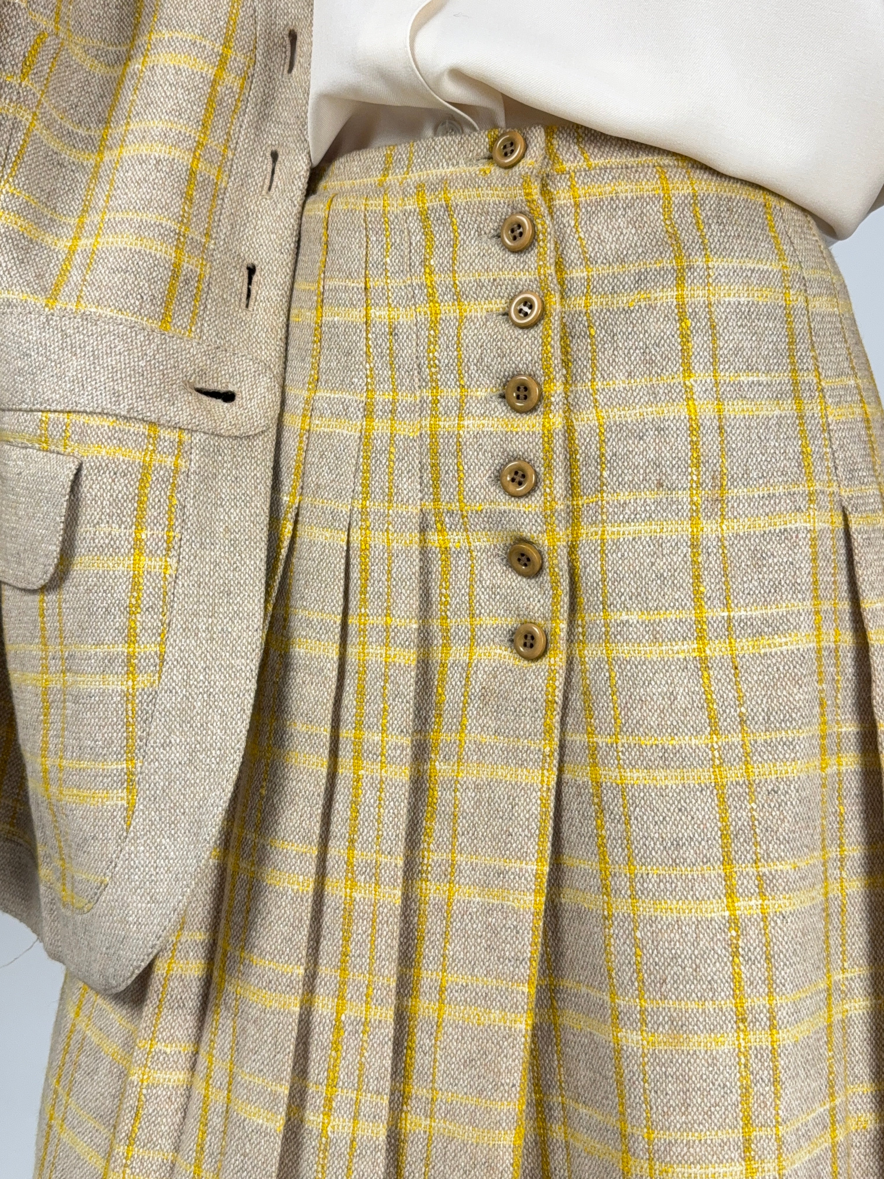 Completo sartoriale anni '70 in canapa - Giacca e gonna a pieghe