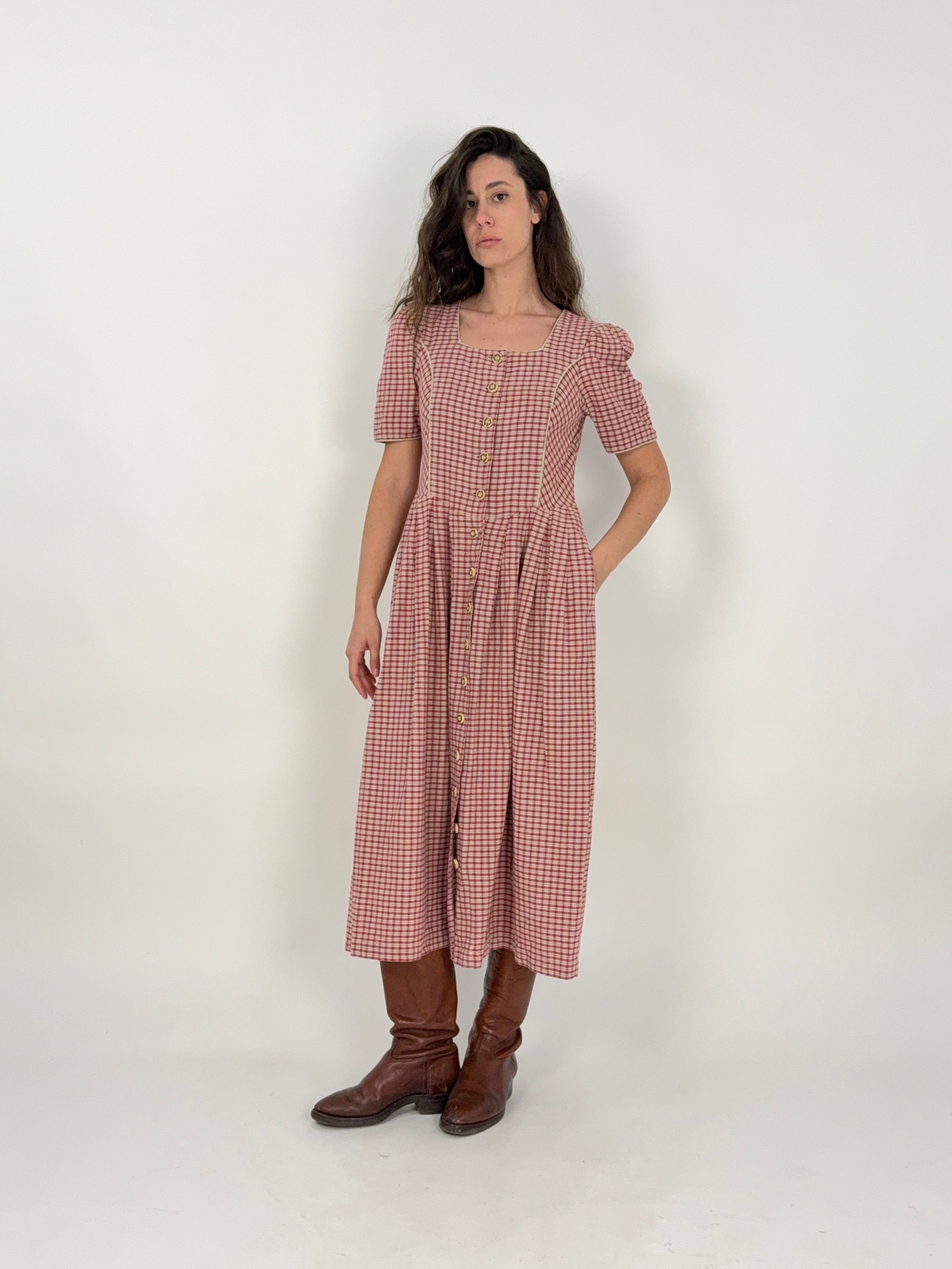 abito trachten tirol in cotone a quadretti rosso beige e bianco vintage