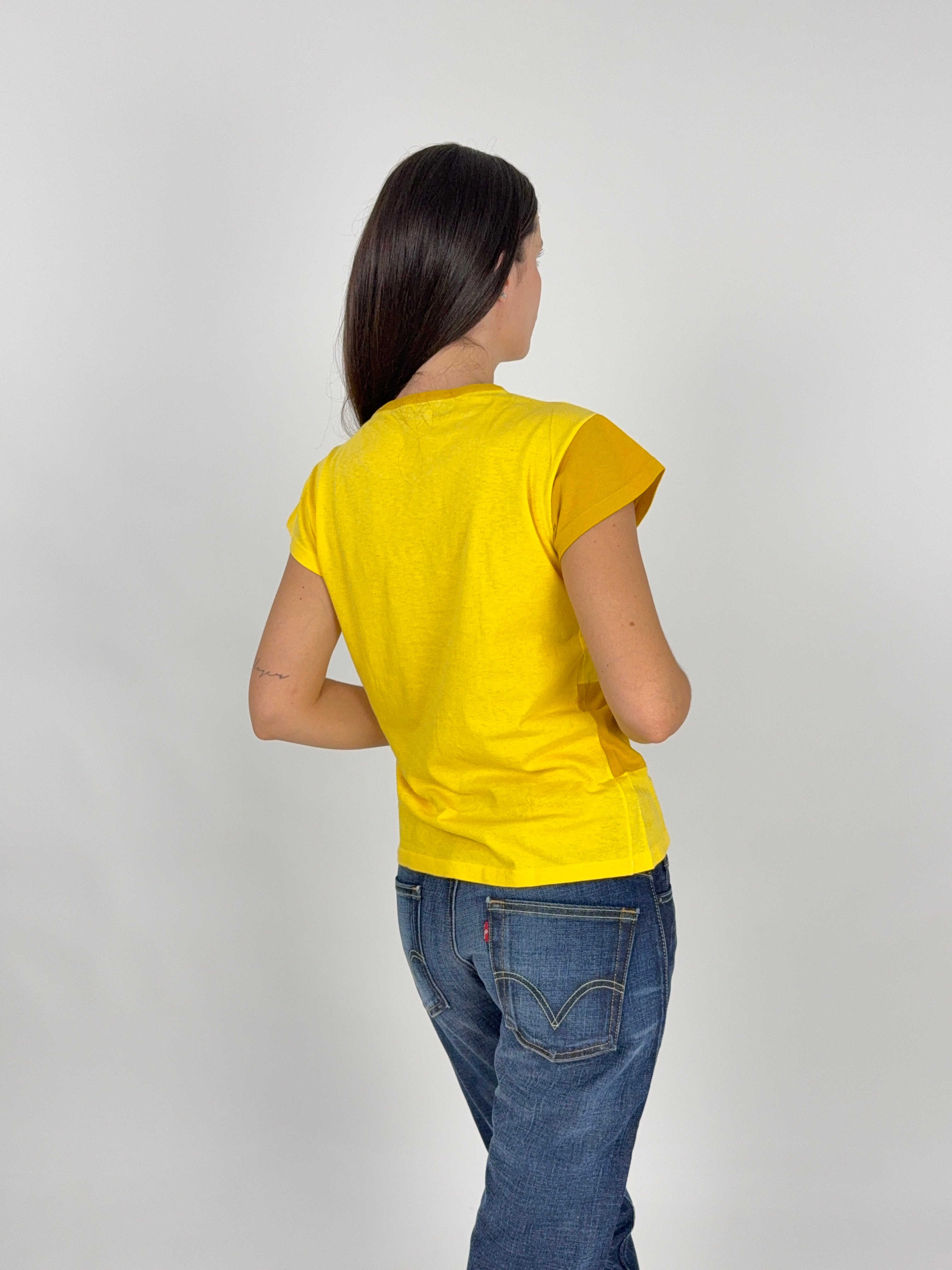T-shirt vintage Daniel Hechter righe giallo ocra - vista posteriore