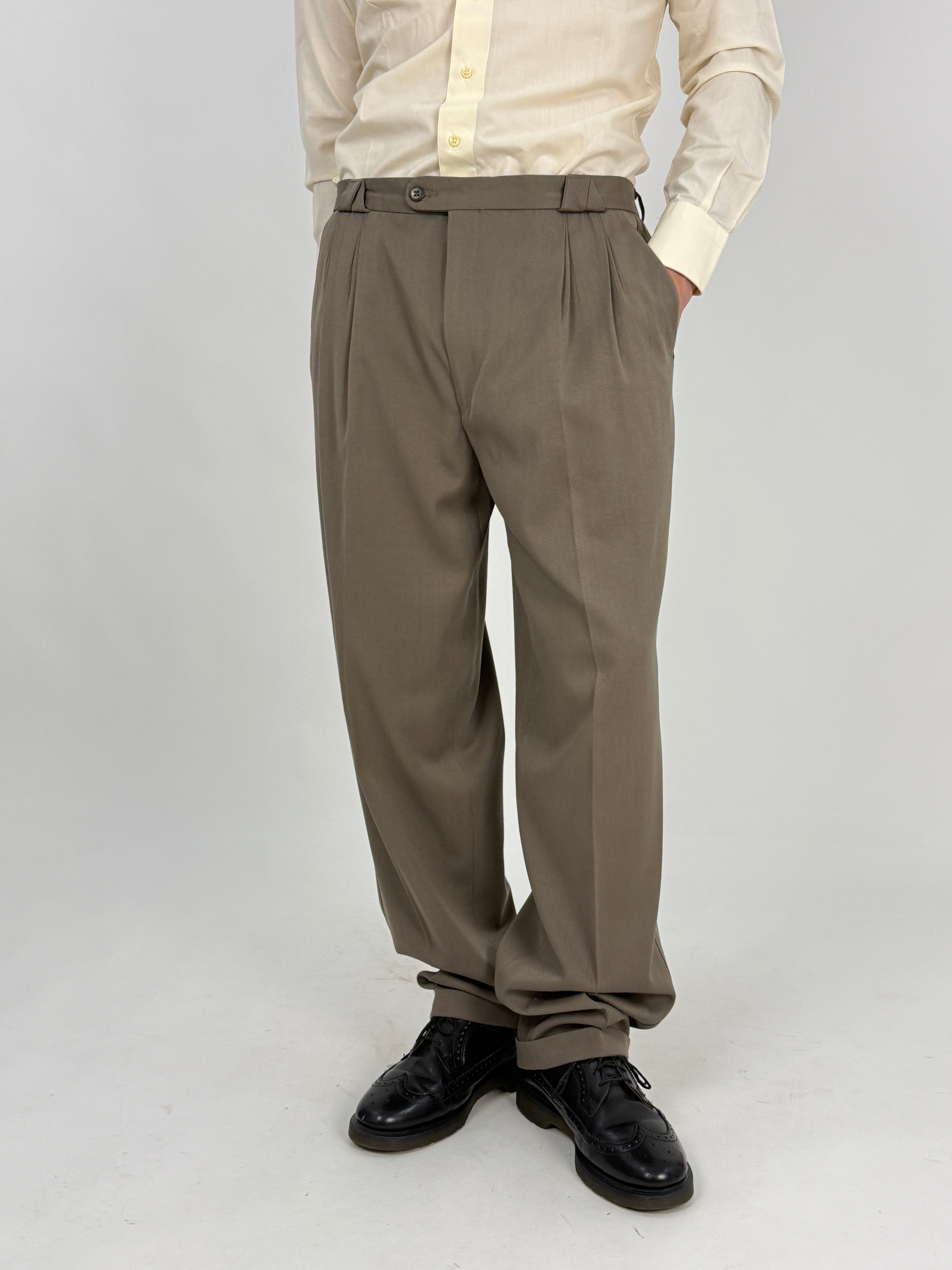 pantalone-sartoriale-da-uomo-doppia-pinces-color-fango