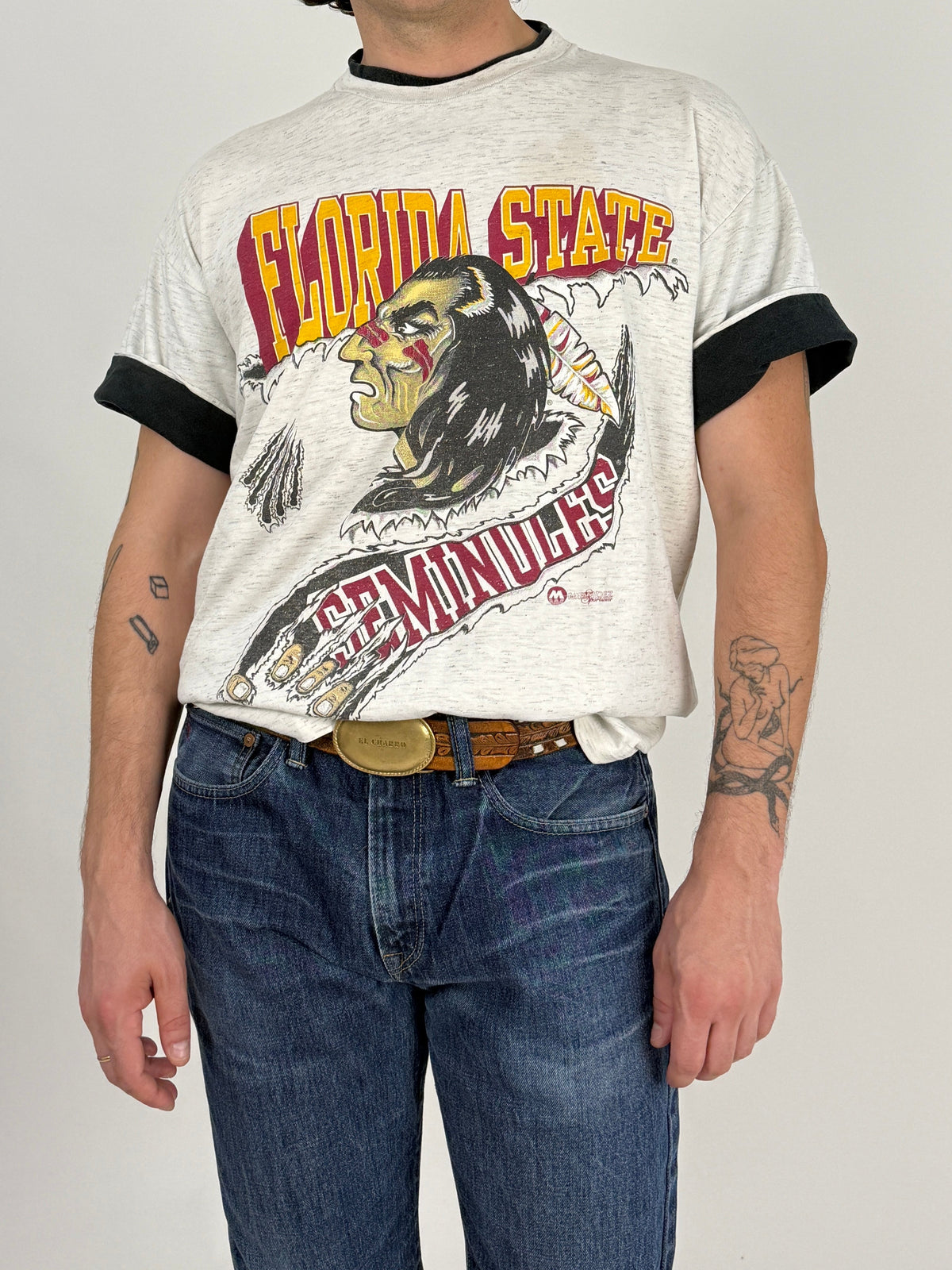 T-shirt vintage Florida State Seminoles ringer - vista frontale modello