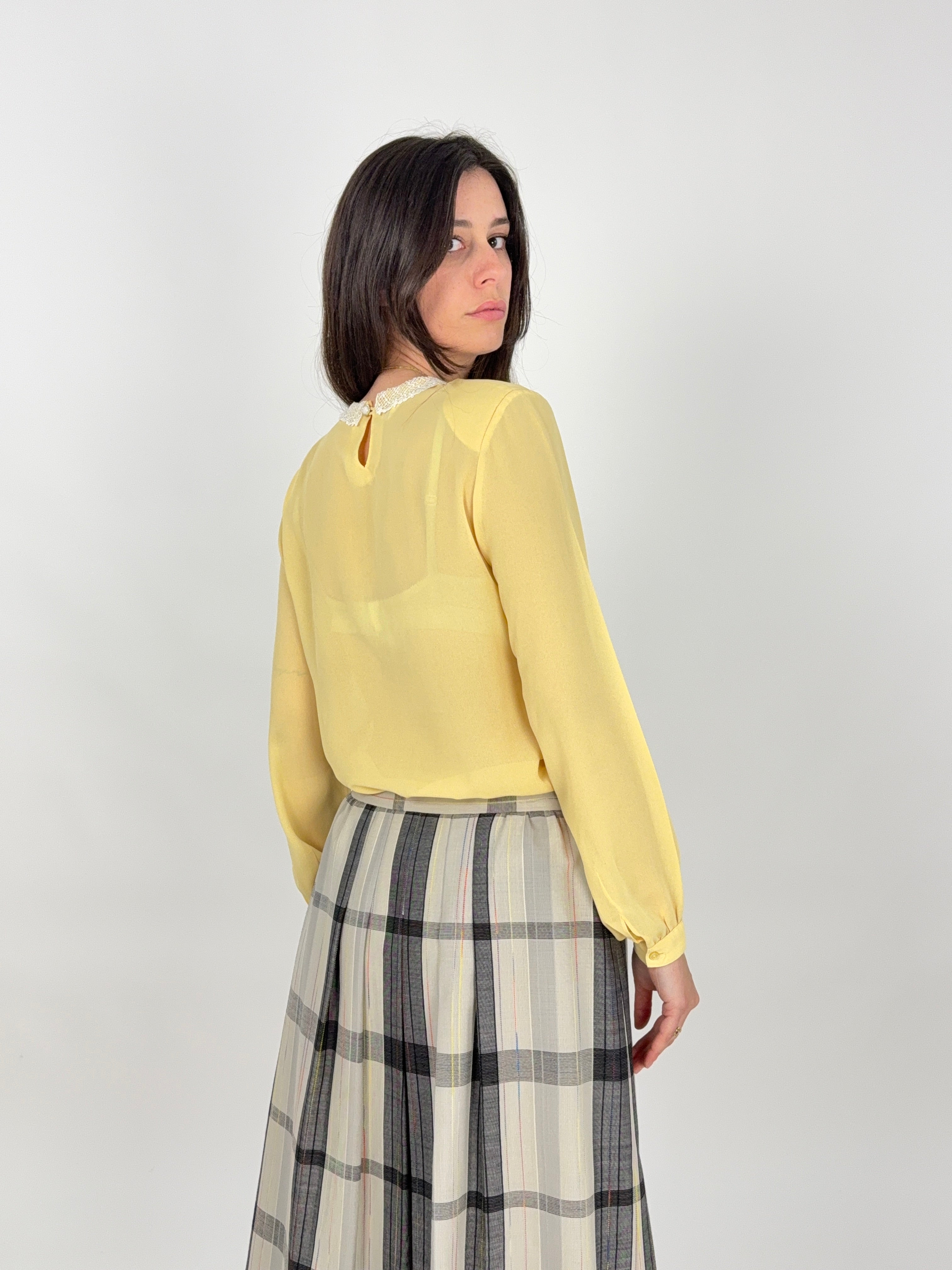 Camicia anni '70 con colletto in pizzo