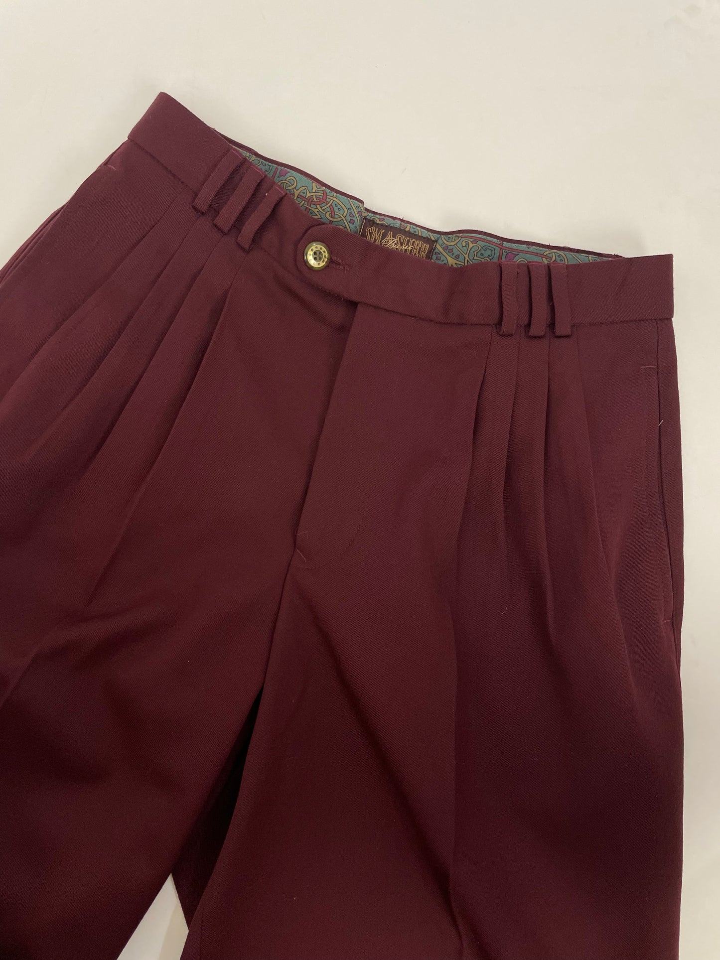 Pantaloni con pence anni '80