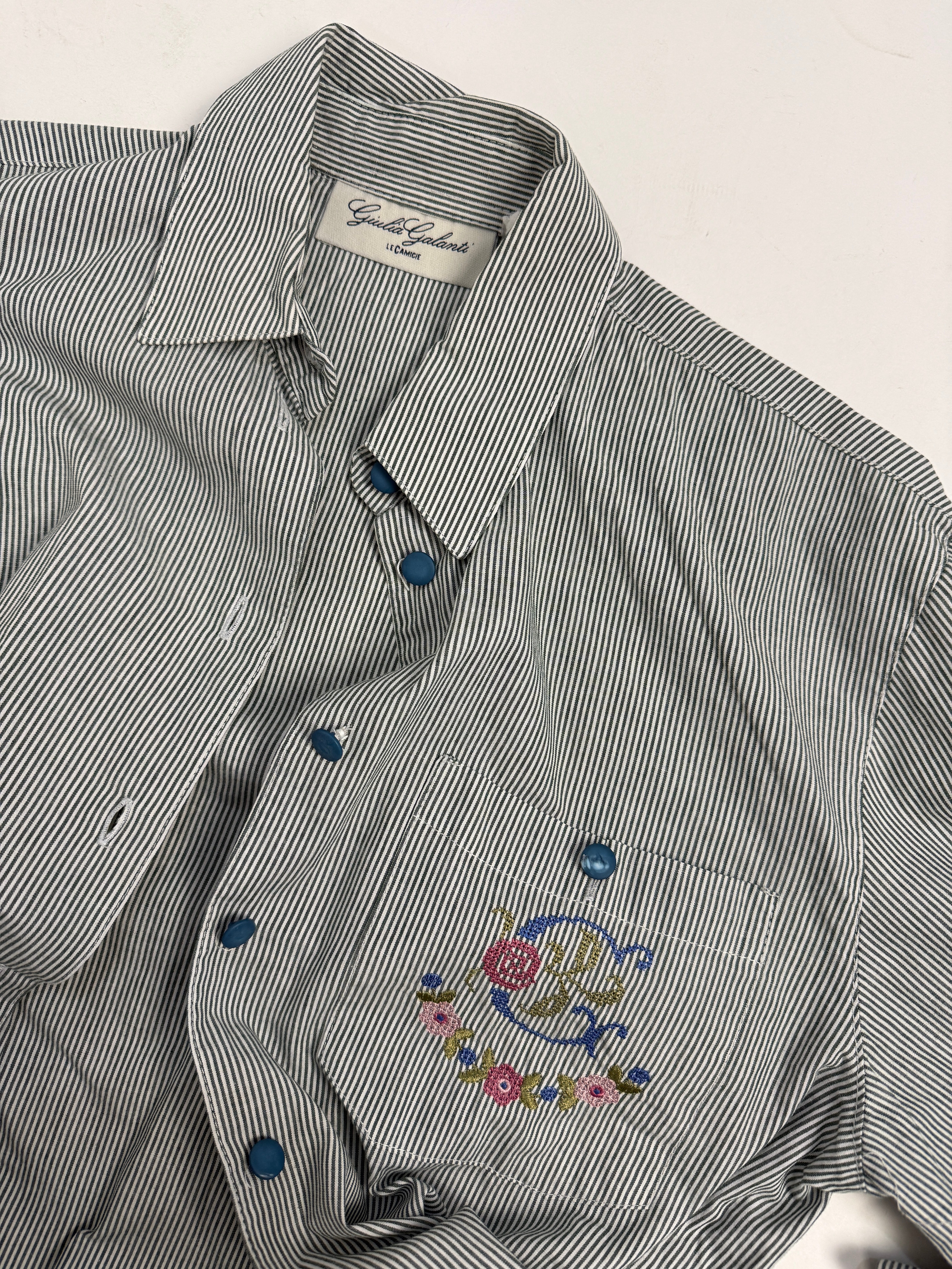 Camicia vintage in cotone a righe con ricami