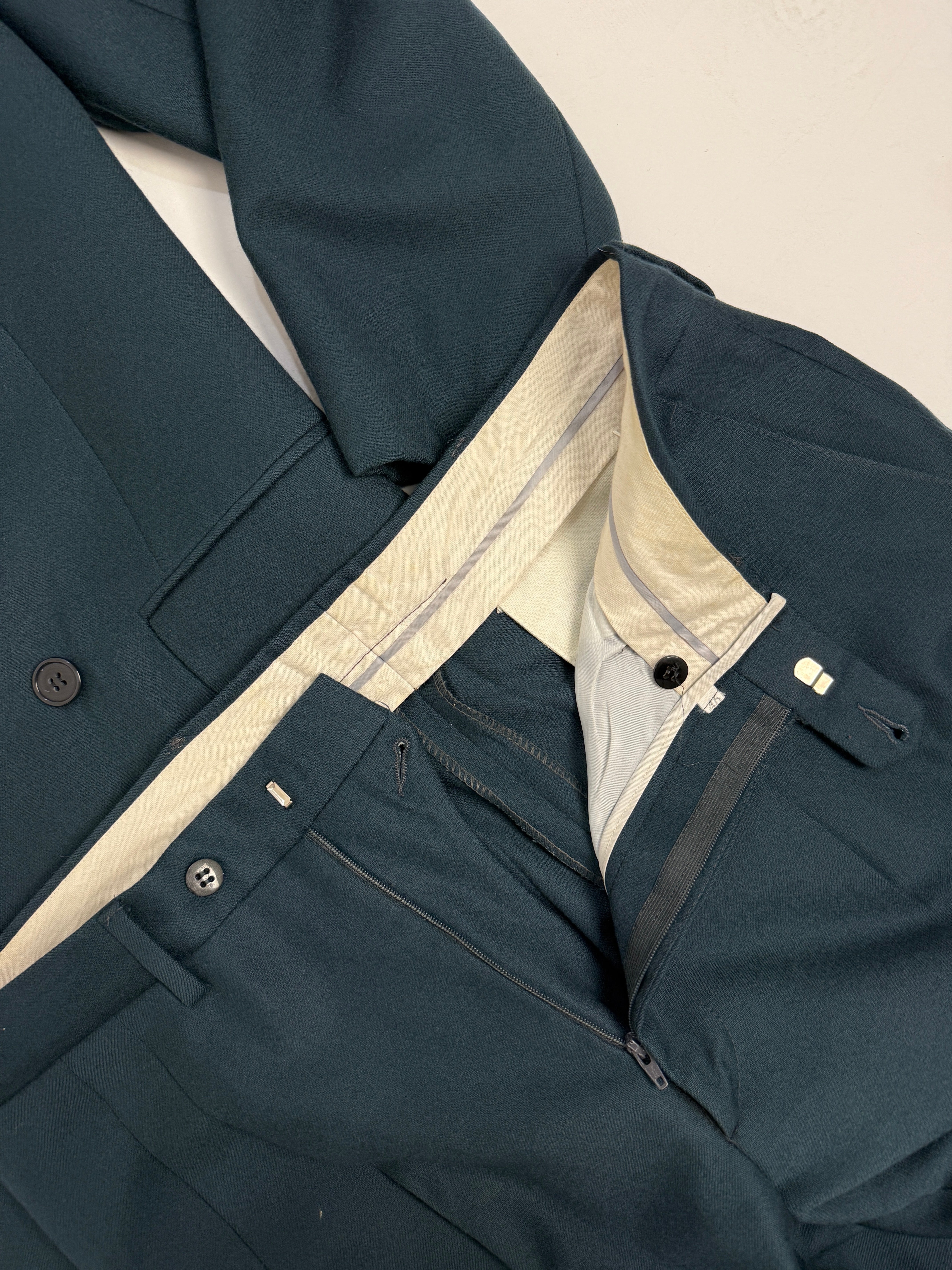 Completo vintage in pura lana verde