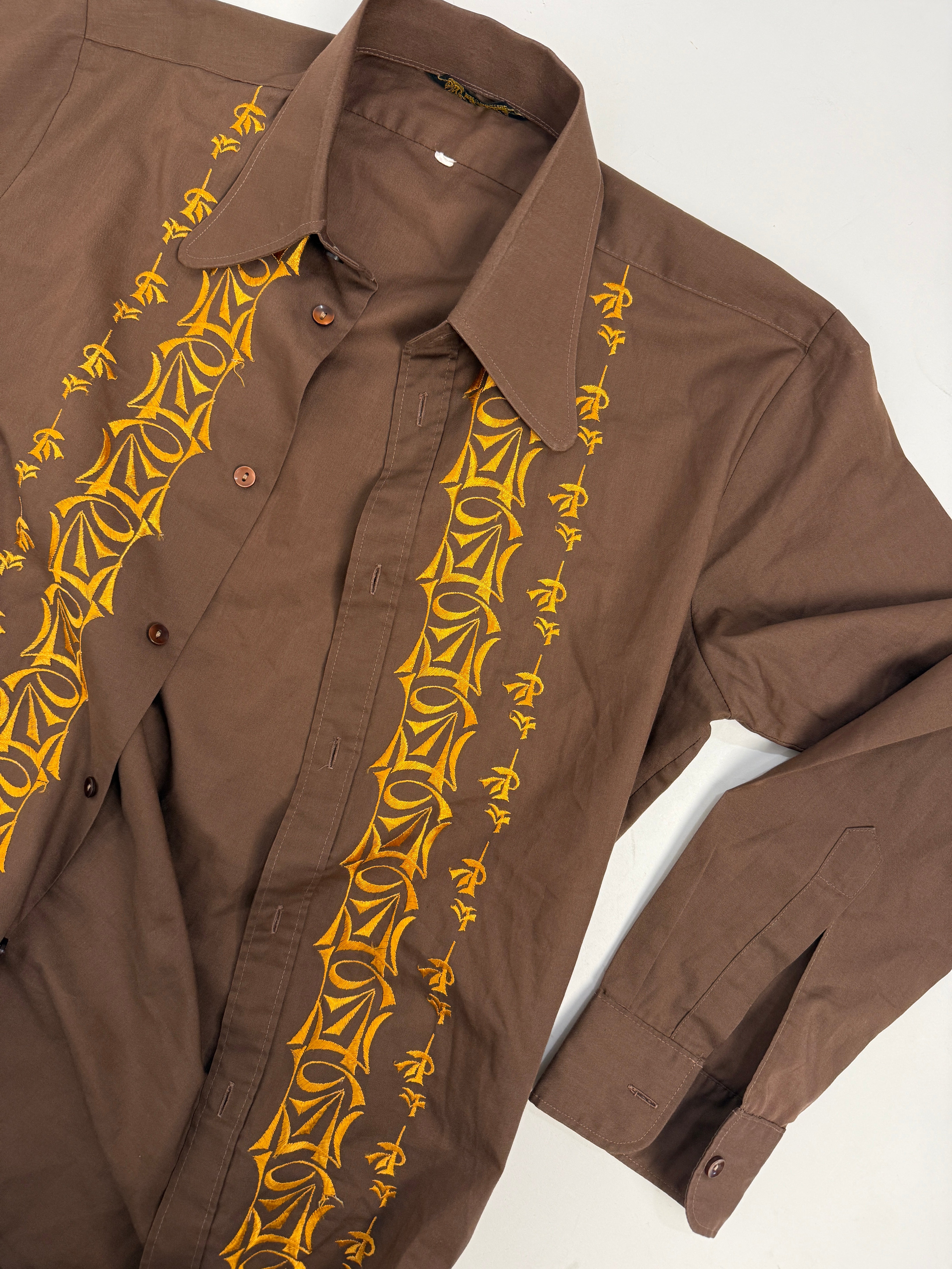 Camicia anni '70 con ricami
