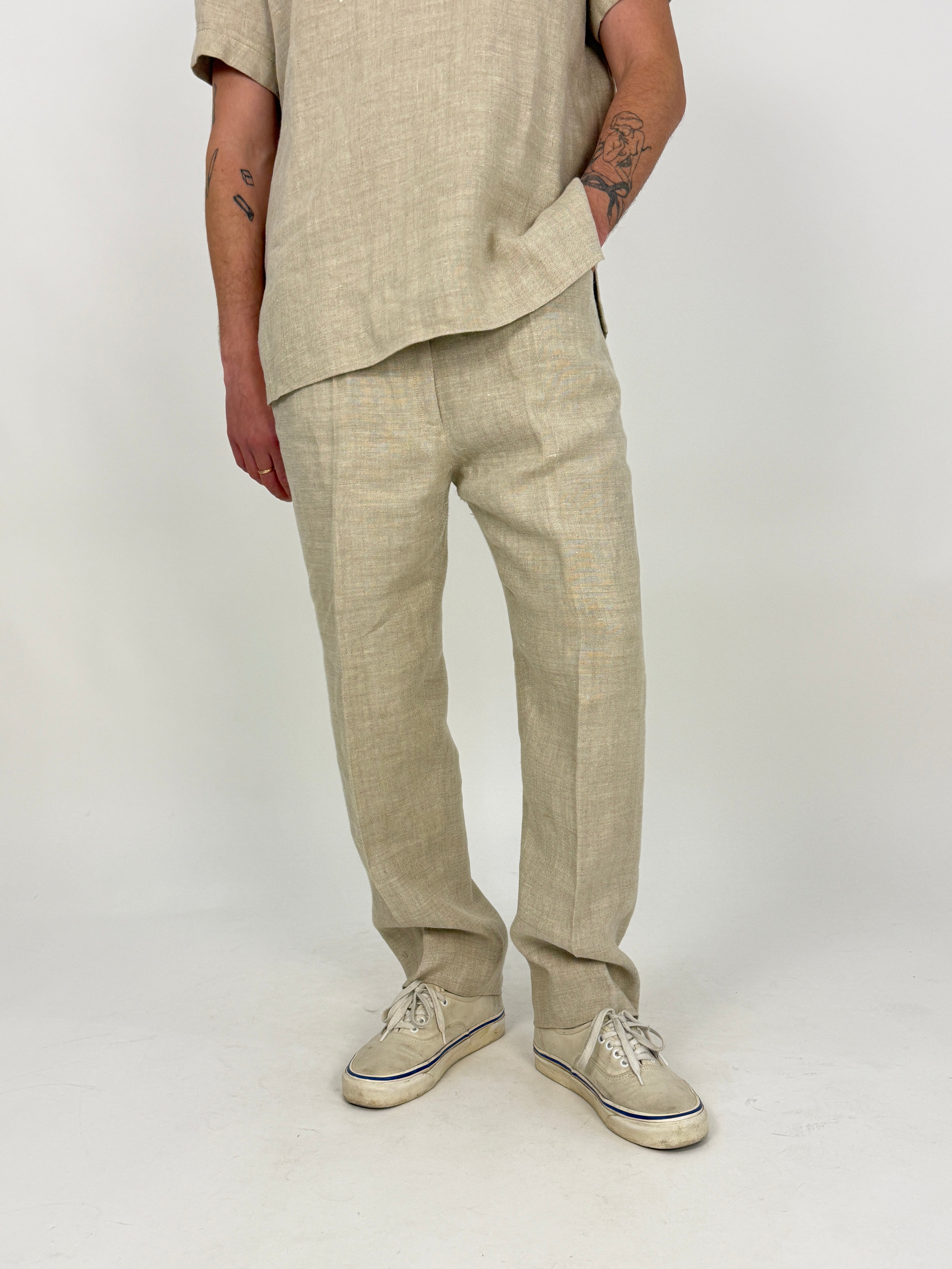 Completo sartoriale in lino