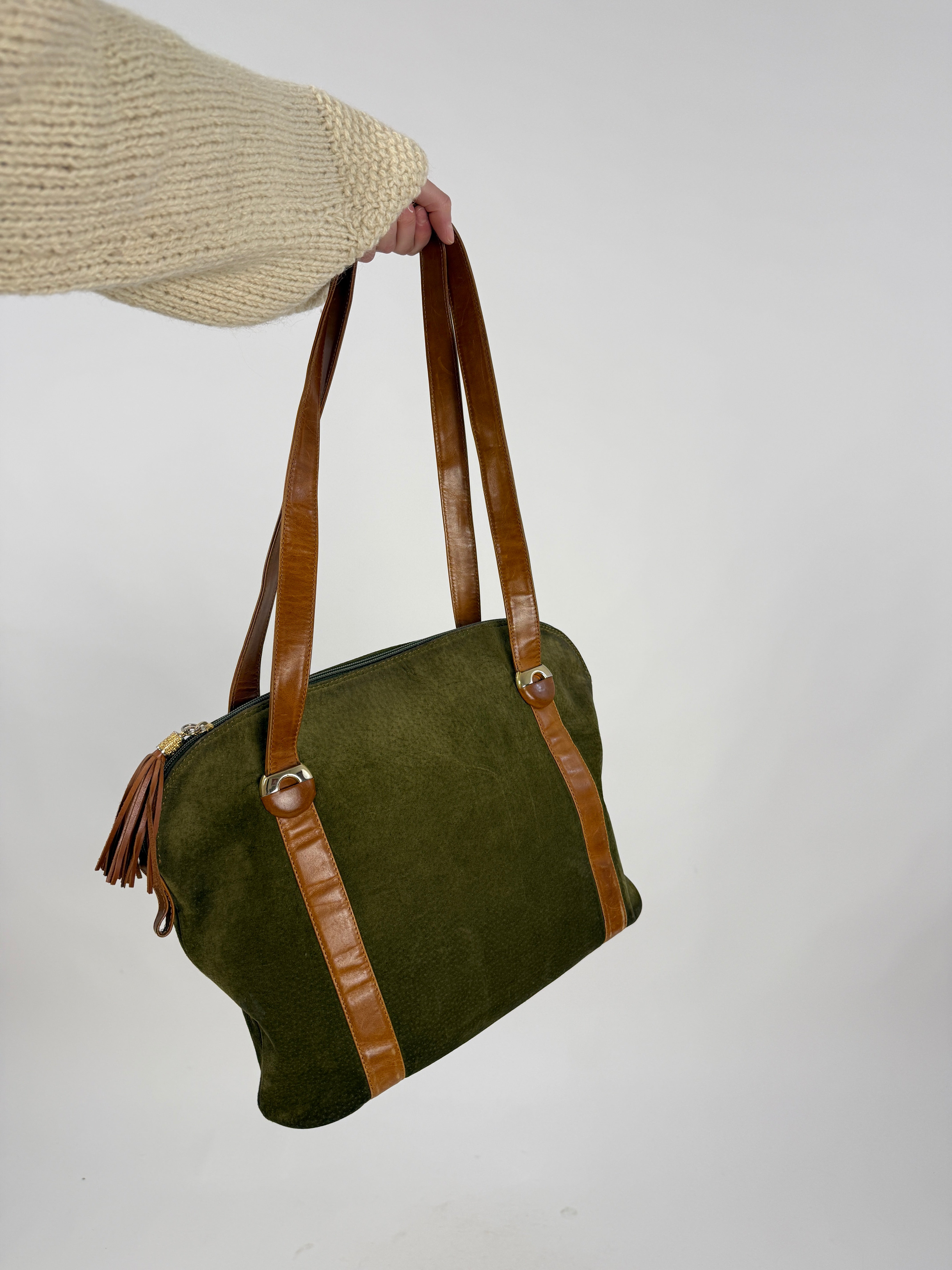 Borsa vintage in camoscio verde e pelle cuoio