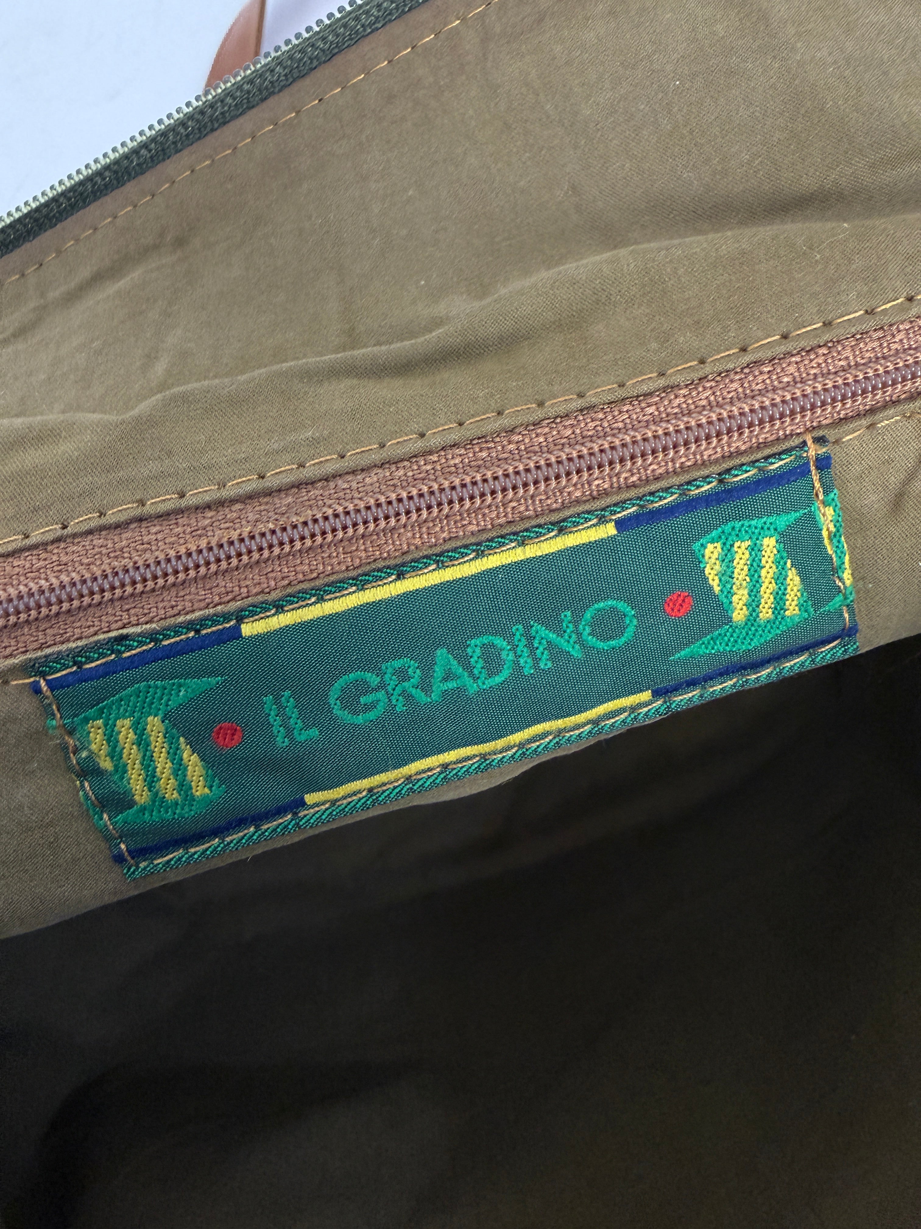 Borsa vintage in camoscio verde e pelle cuoio