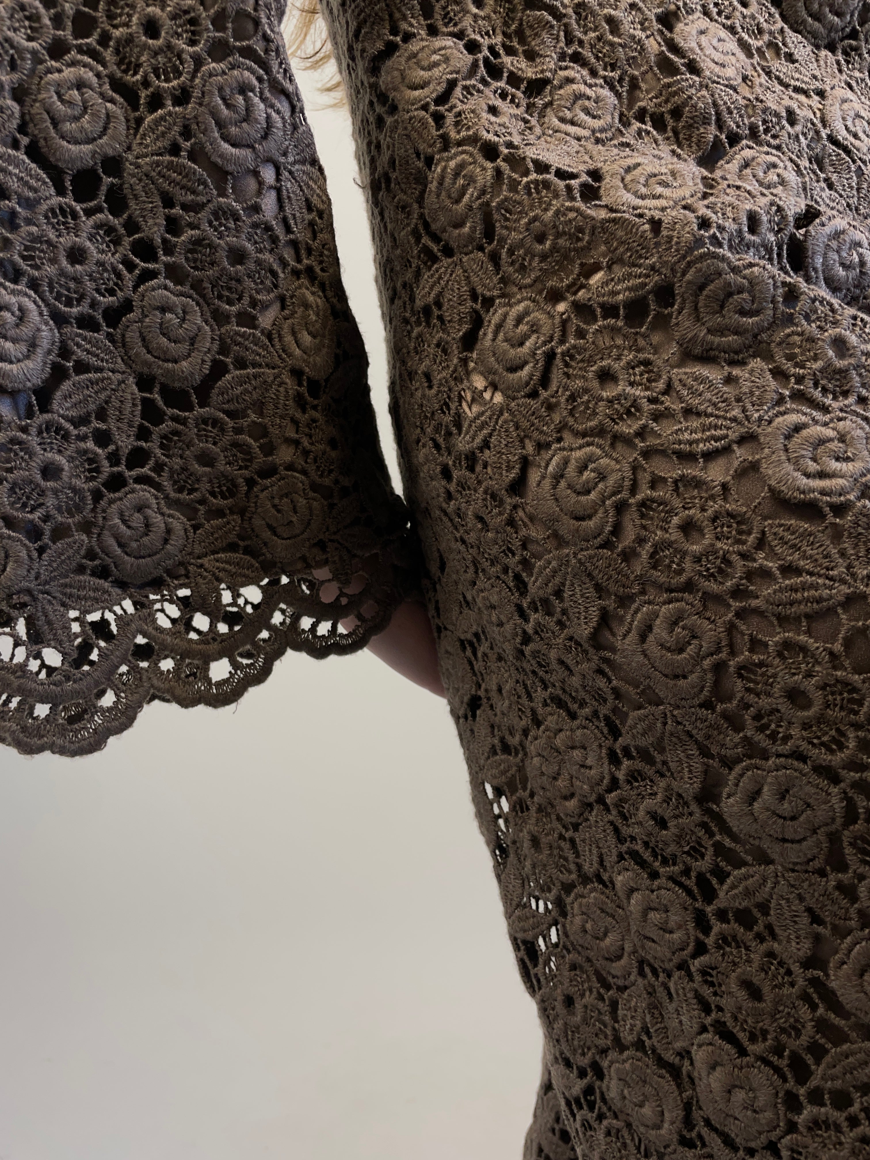 Abito sartoriale in pizzo