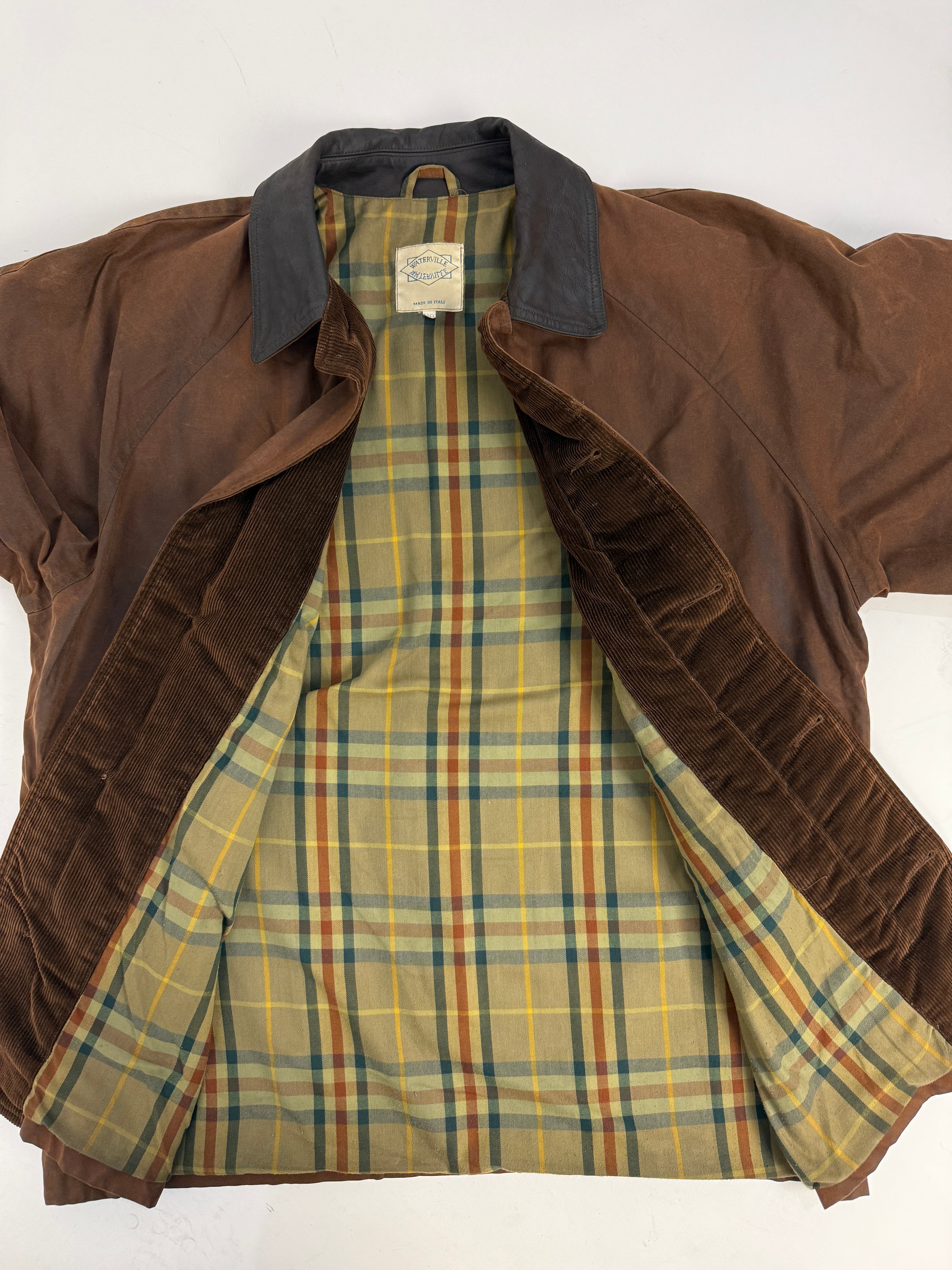 Giacca Cerata Waterville vintage marrone con collo in pelle