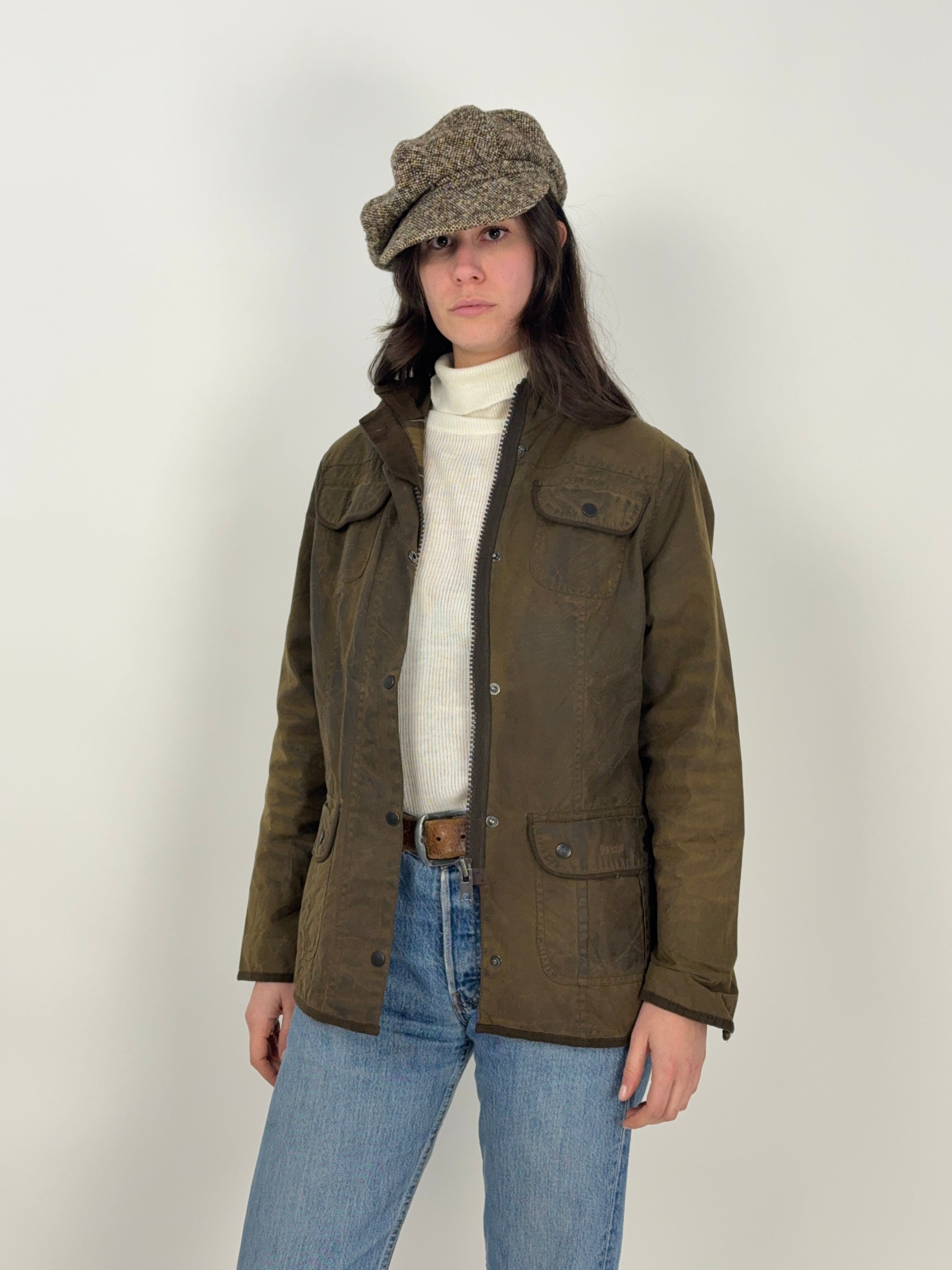 Giacca Barbour Cerata Donna anni ’90 Made in England – Wax Jacket Marrone