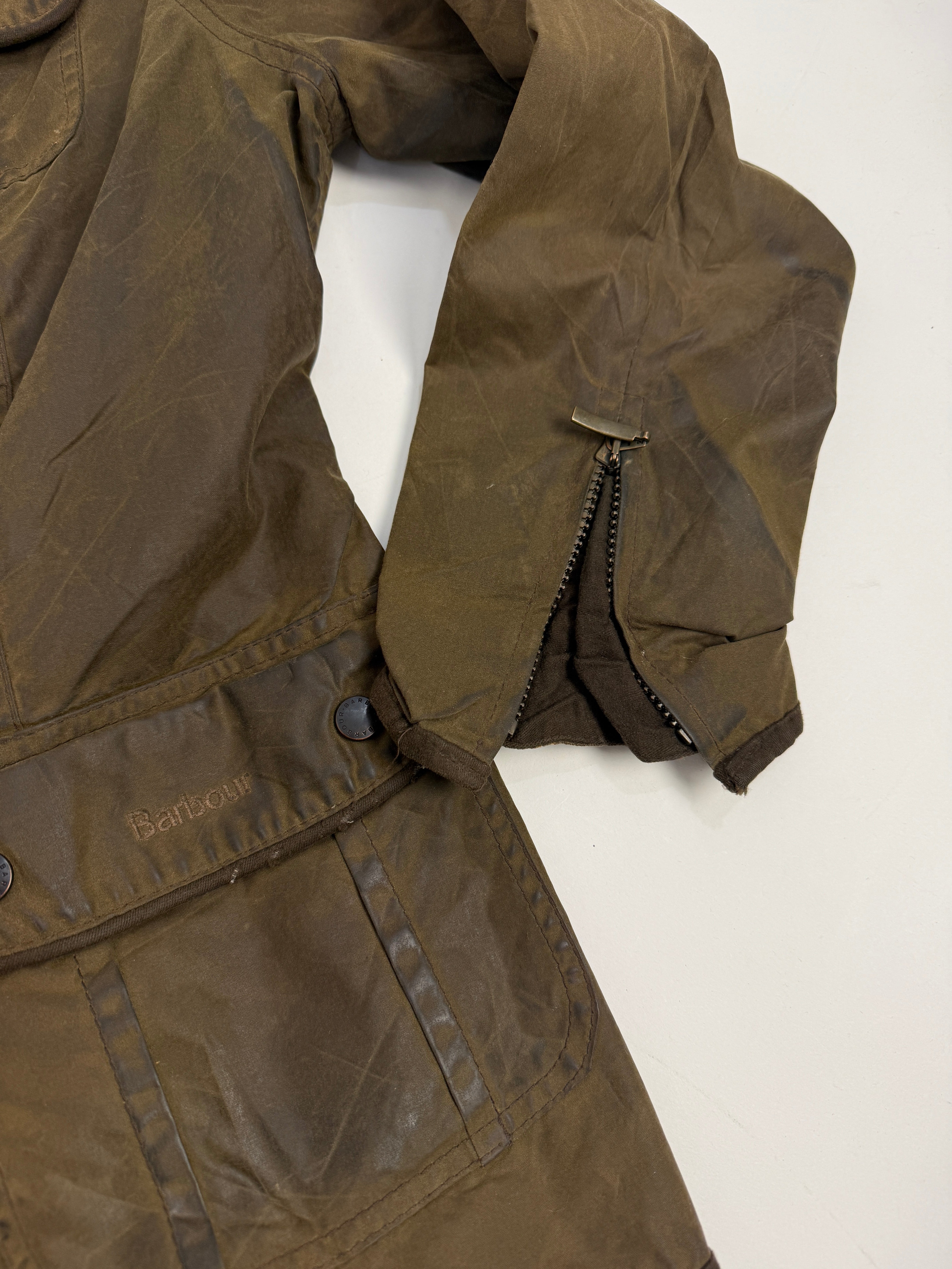 Giacca Barbour Cerata Donna anni ’90 Made in England – Wax Jacket Marrone