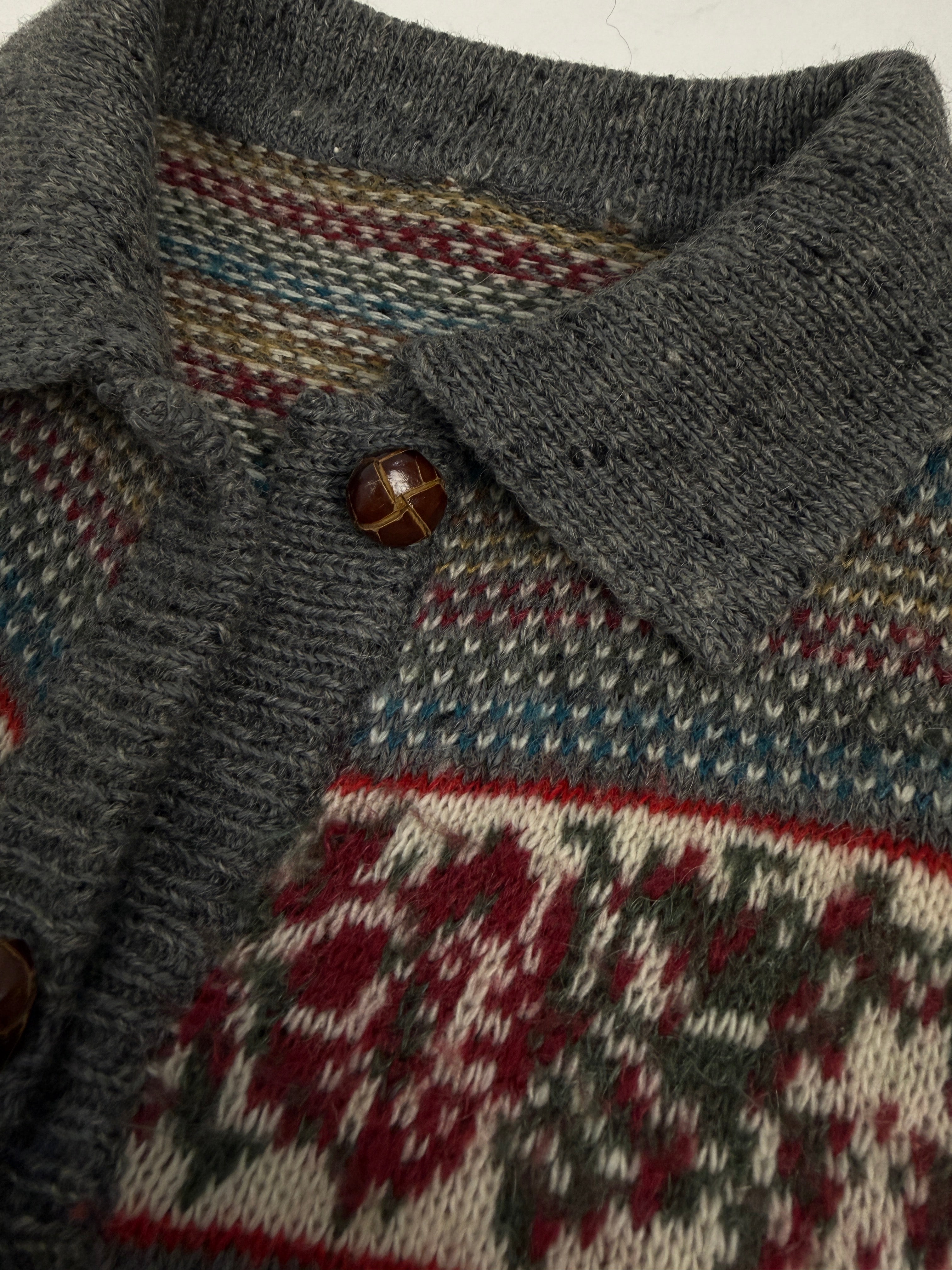 Cardigan Fair Isle multicolor anni 70 - full body fronte