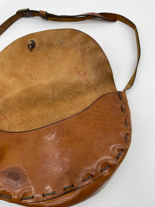 Genuine leather shoulder bag 70s