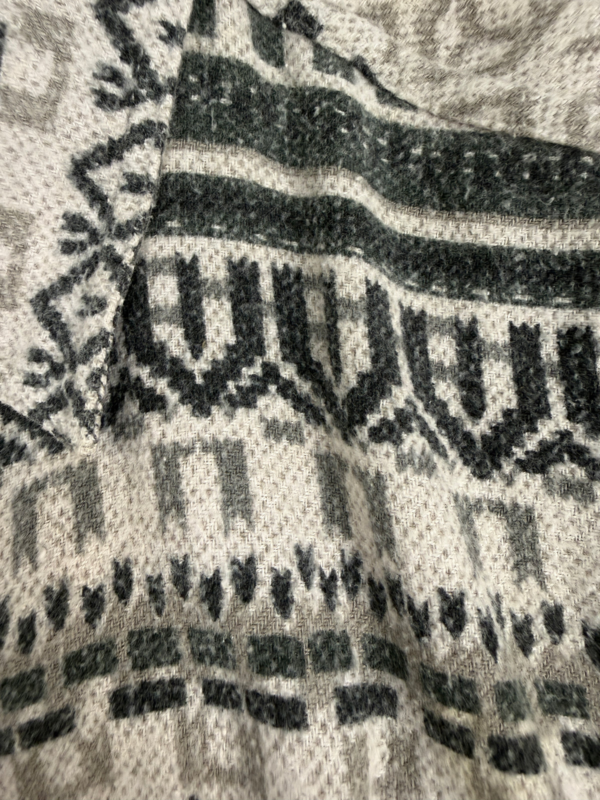Camicia azteca bianco grigio oversize vintage anni 90 - retro indossato taglia XL