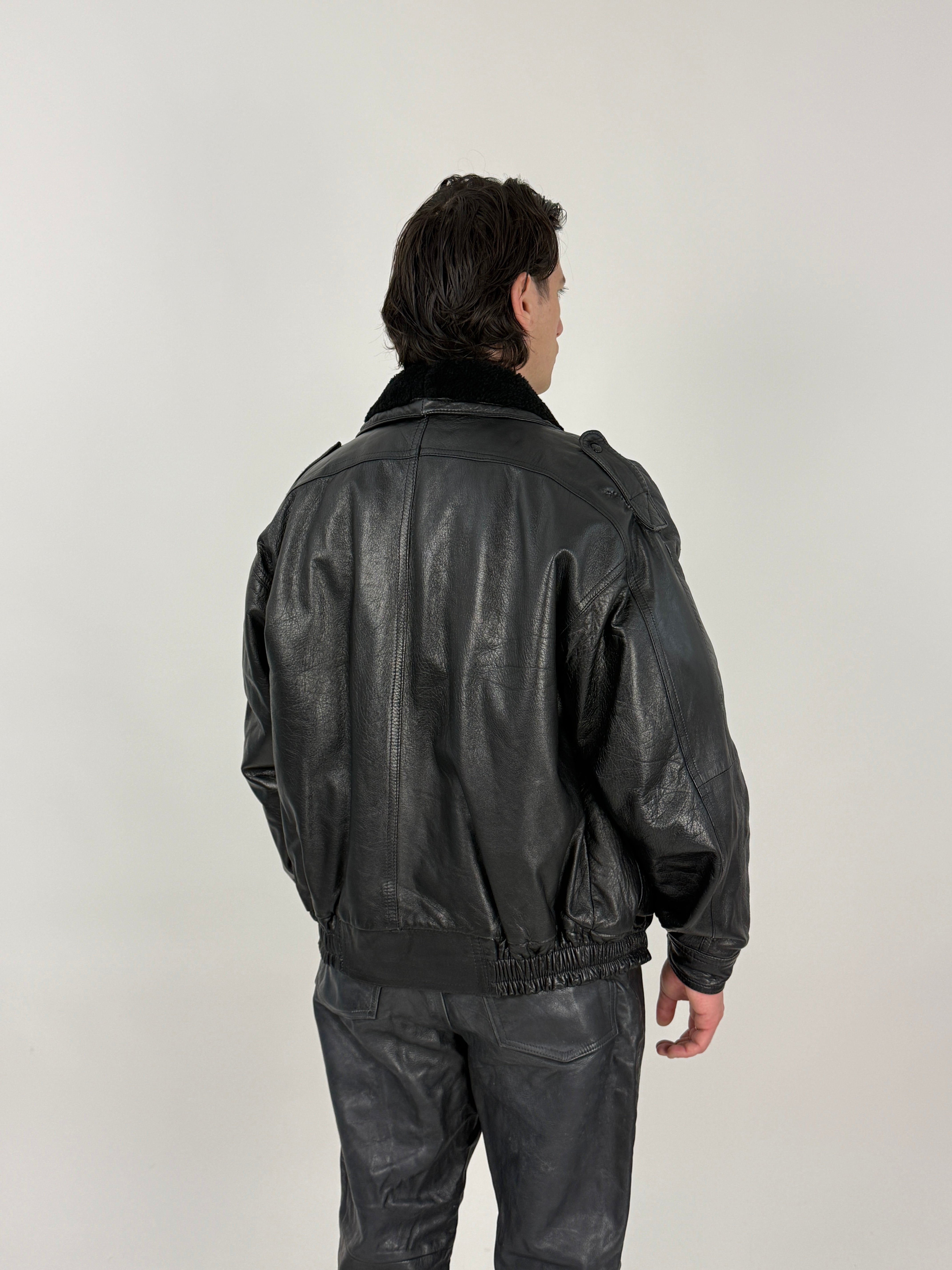 Bomber in Pelle Nera Vintage Anni '80 - Taglia L