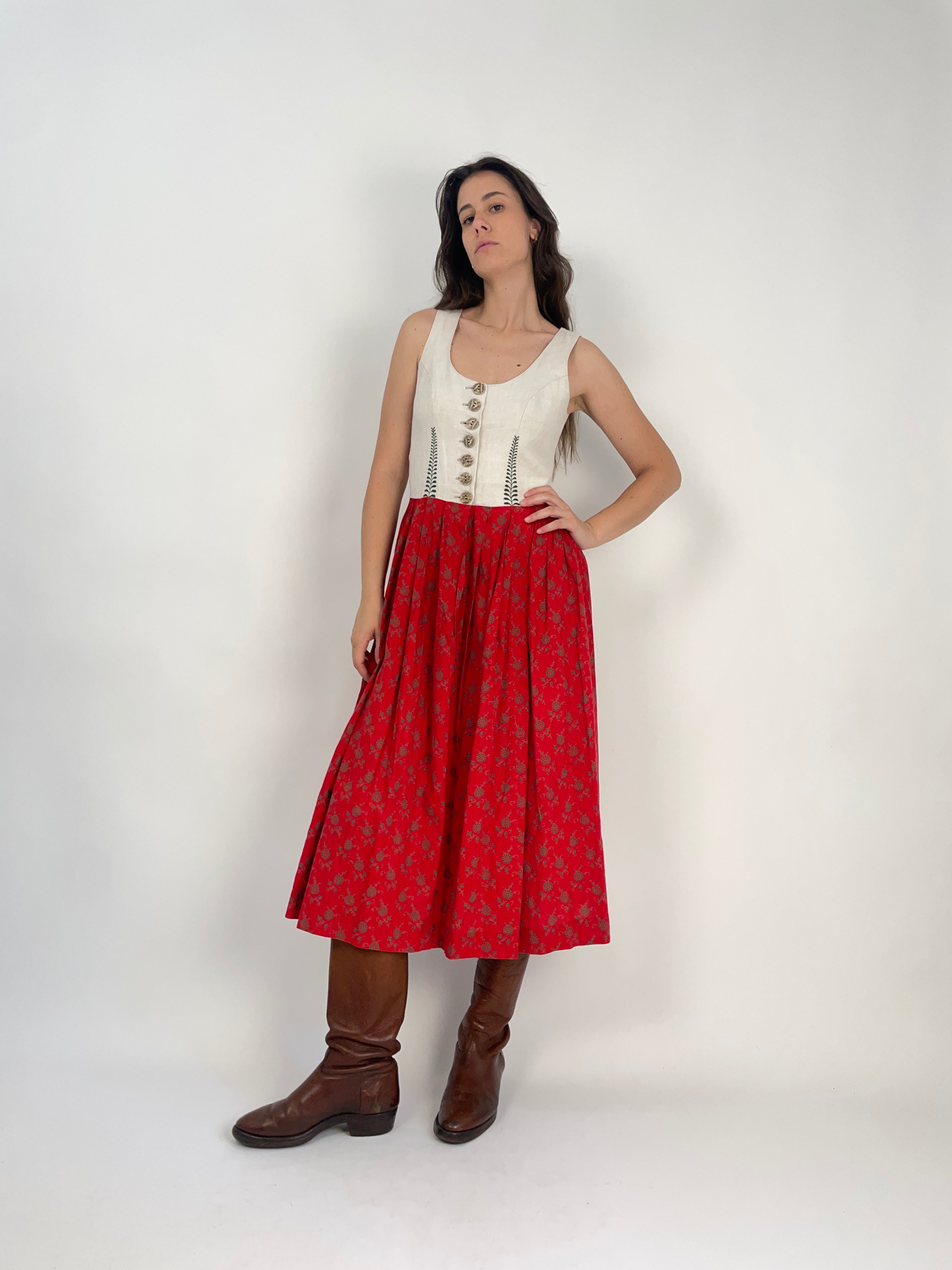 Abito Austriaco vintage in lino e cotone
