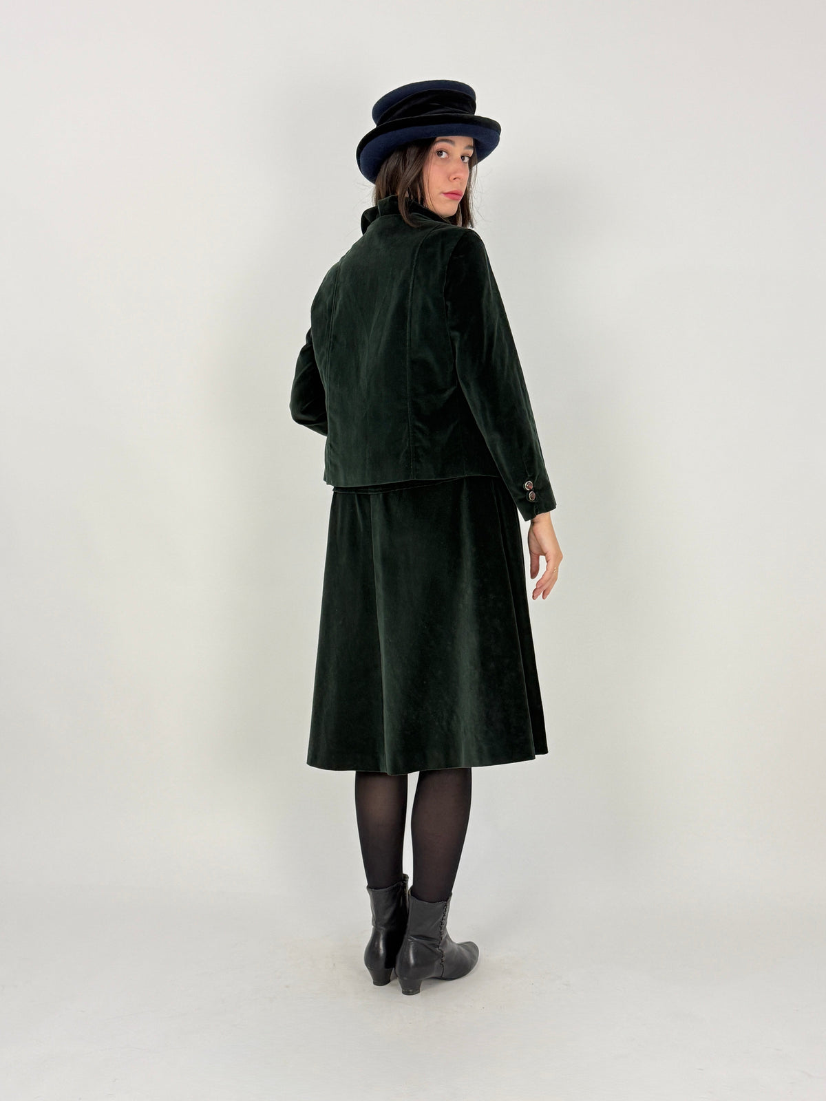Completo Sartoriale Anni '70 Abito e Gilet Velluto Verde Pino - Taglia 44