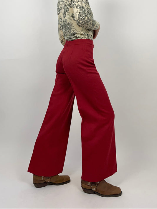 pantaloni-anni-70-da-donna-in-lana-bordeaux-a-zampa