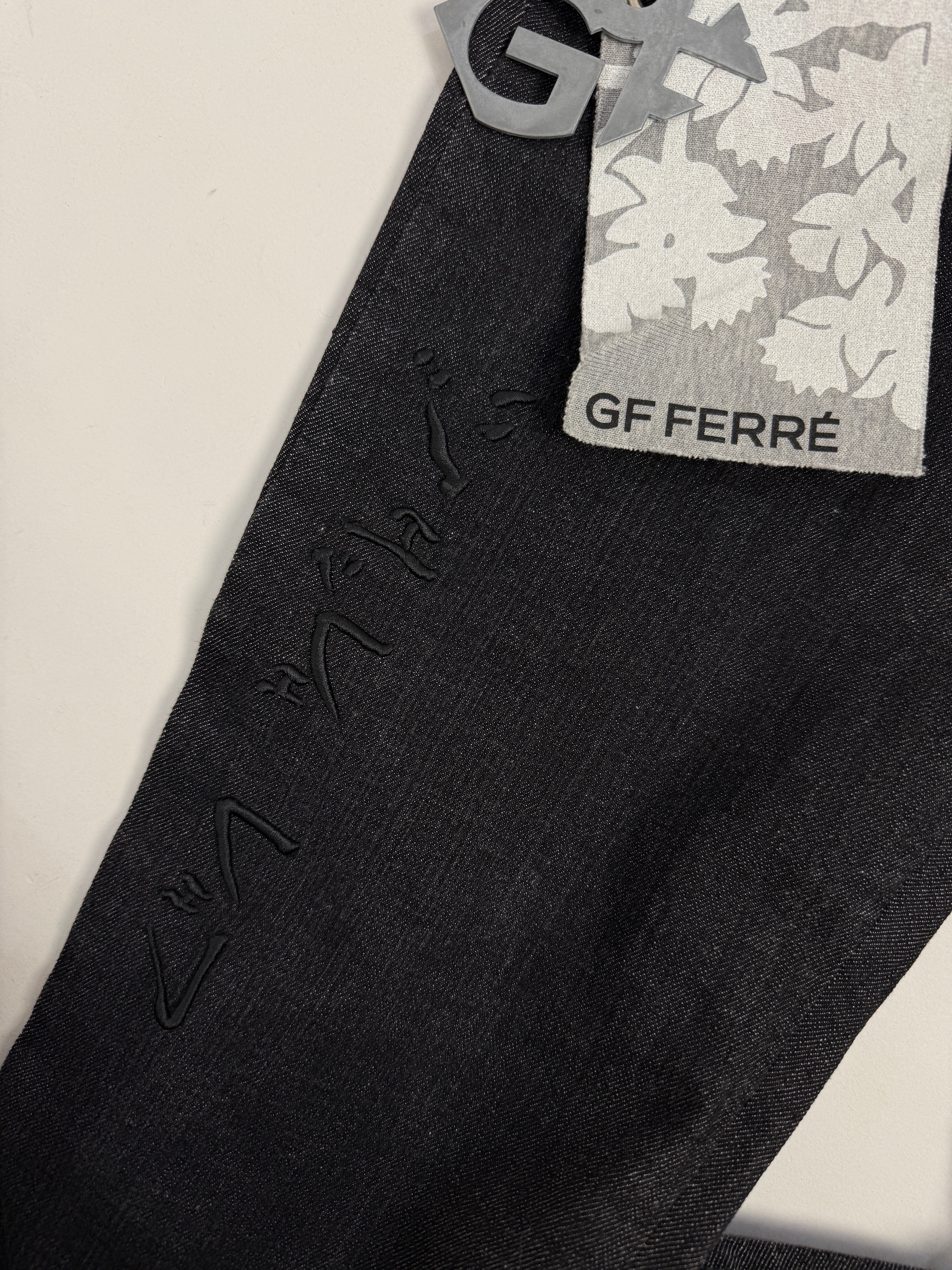 Jeans Gianfranco Ferrè a campana - anni 2000