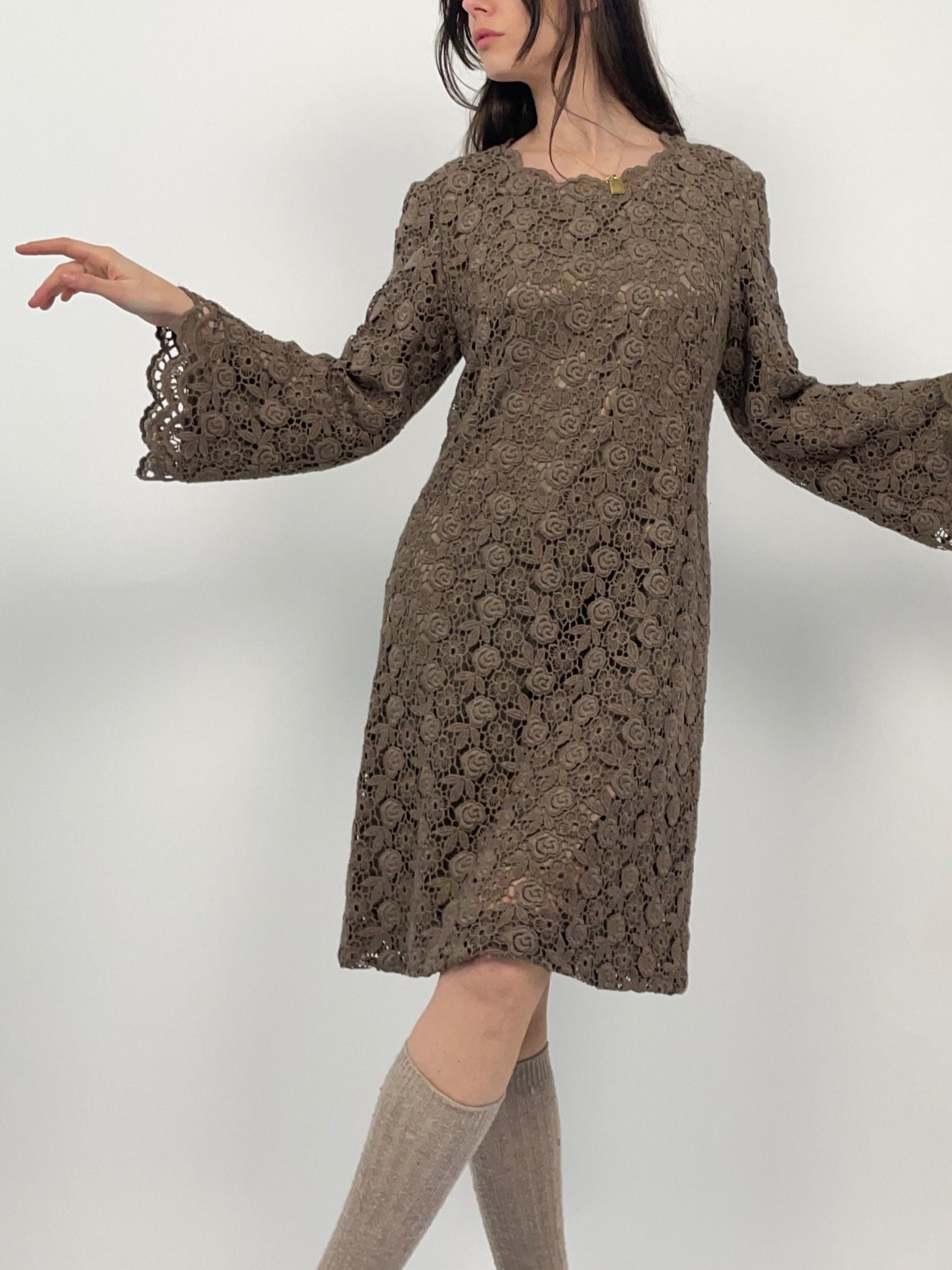 Abito sartoriale in pizzo