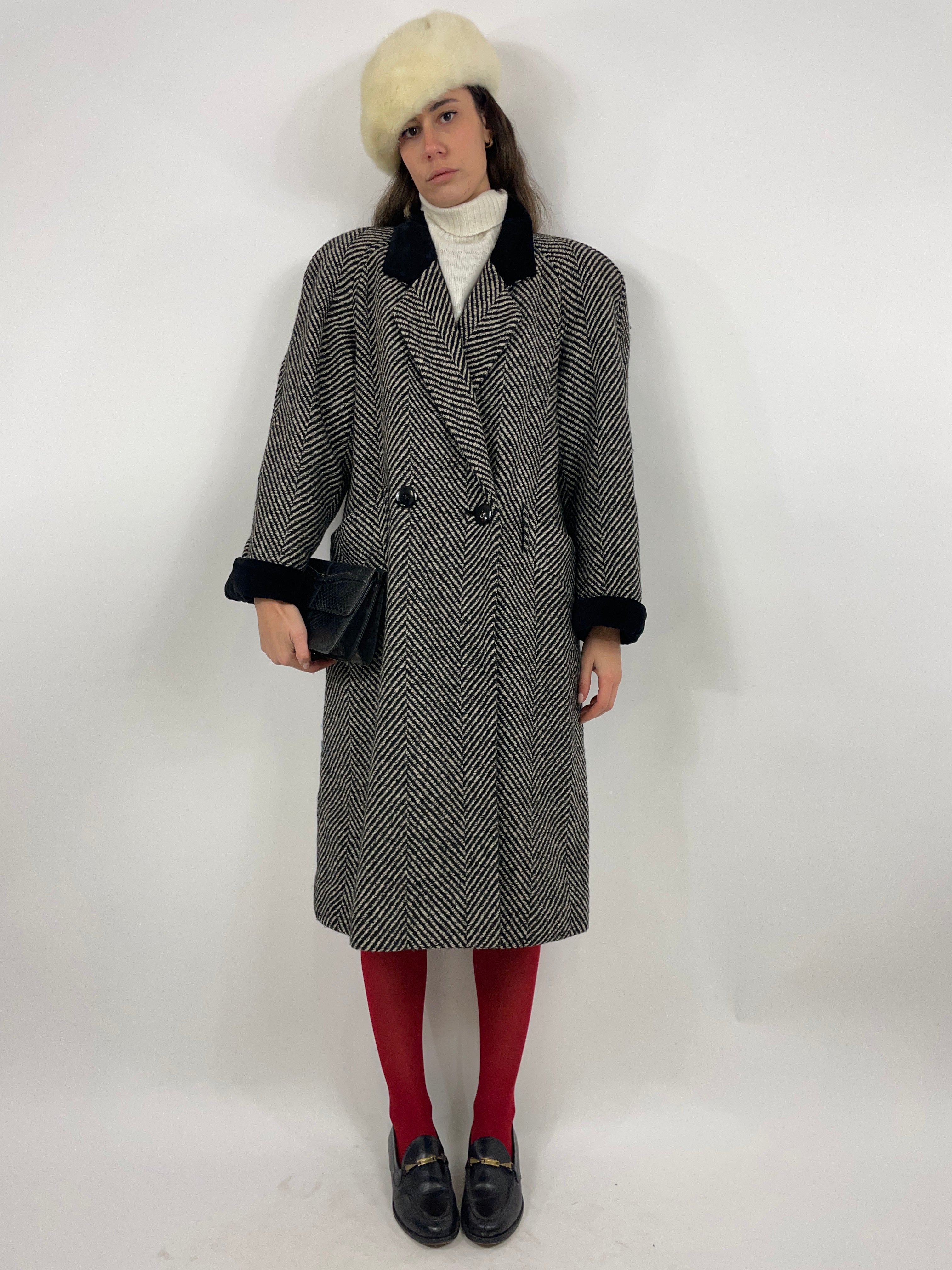 Cappotto anni '80 in lana spigata da Donna - Fangovintage