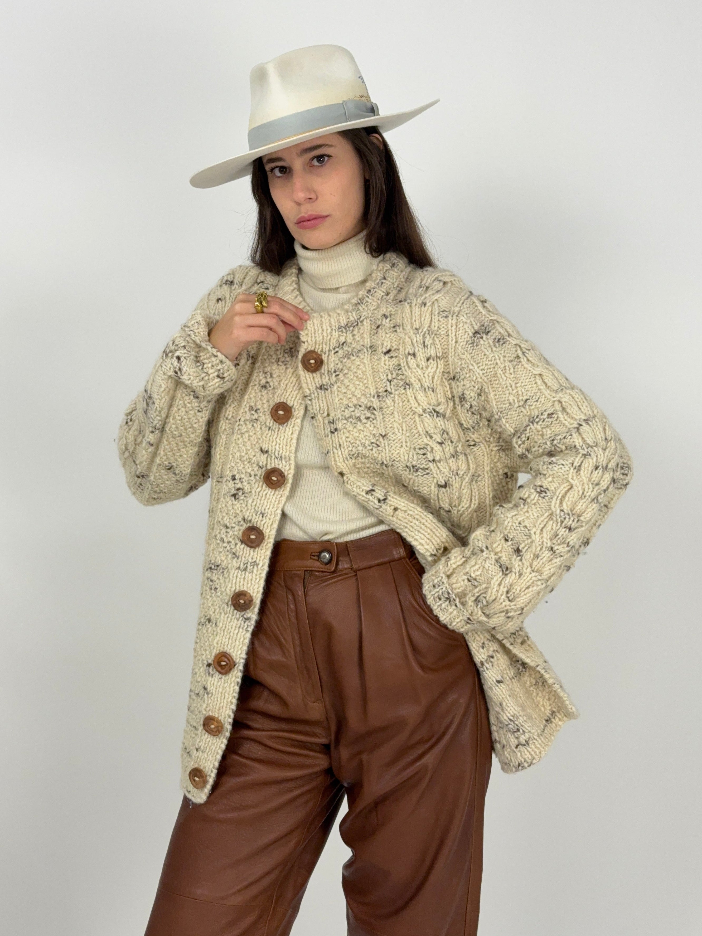 Cardigan irlandese in pura lana – lavorazione Aran handmade