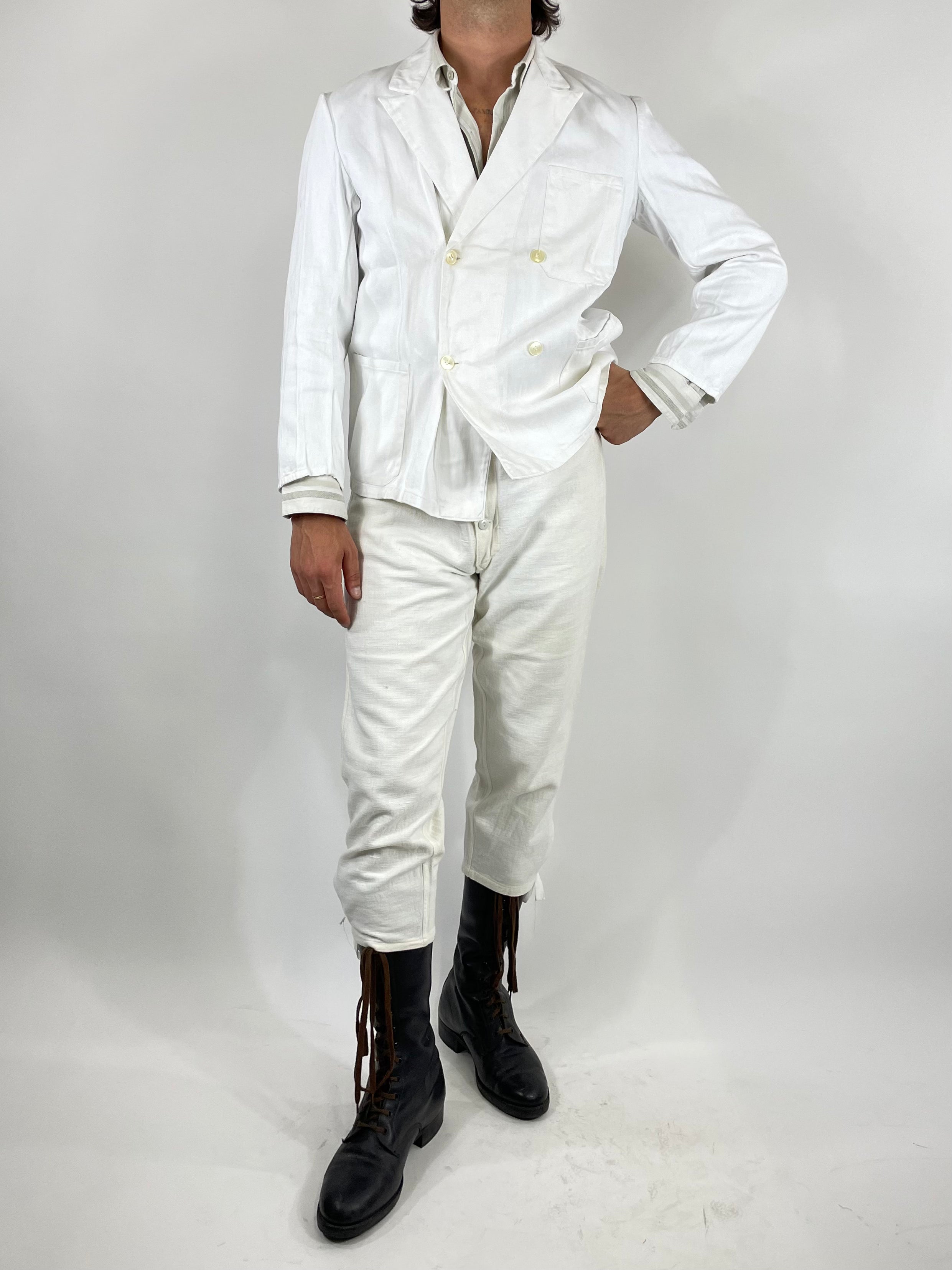 Zweireihige Jacke im Stil der 1970er Jahre