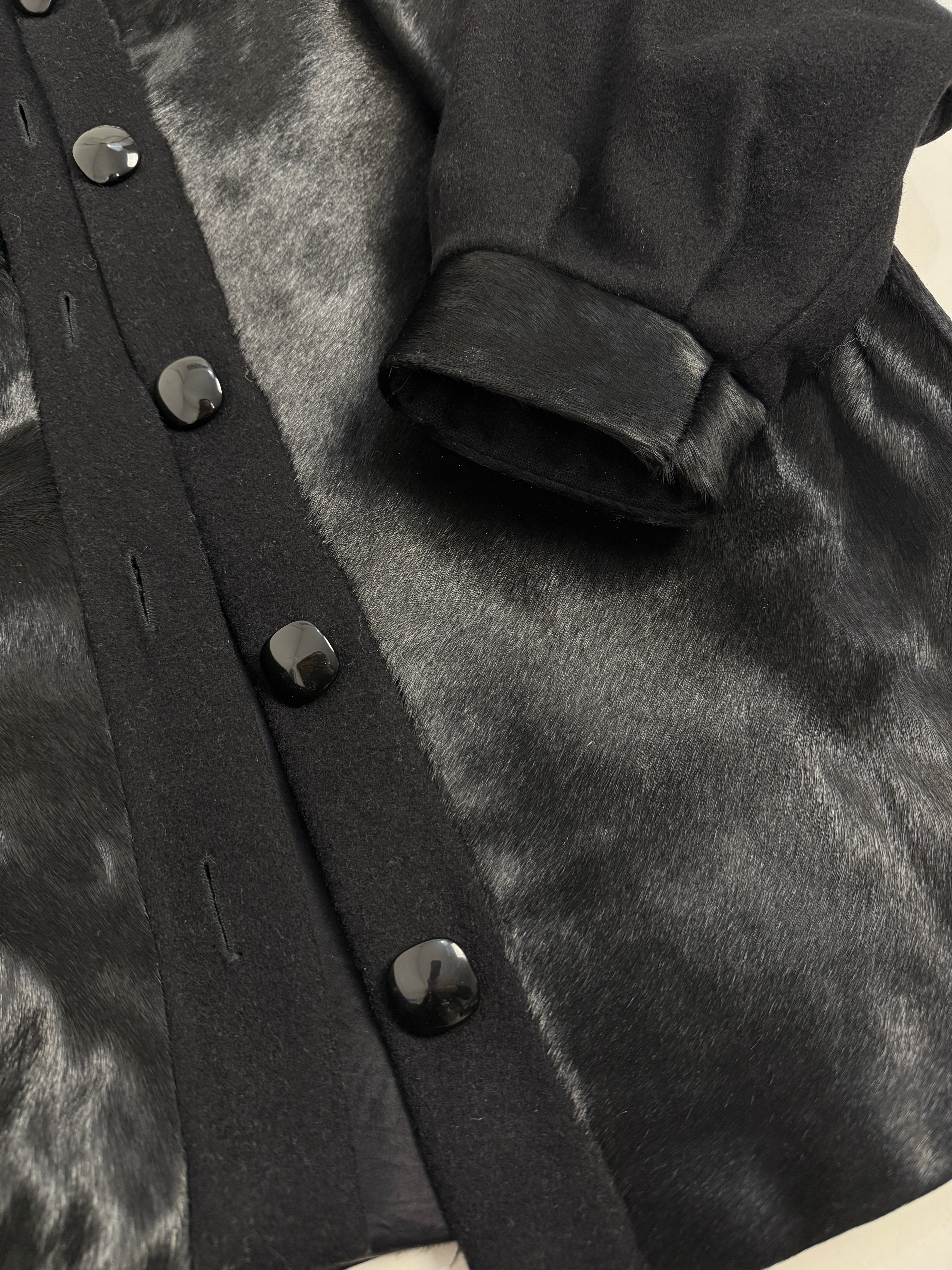 Cappotto corto sartoriale in lana e pelliccia