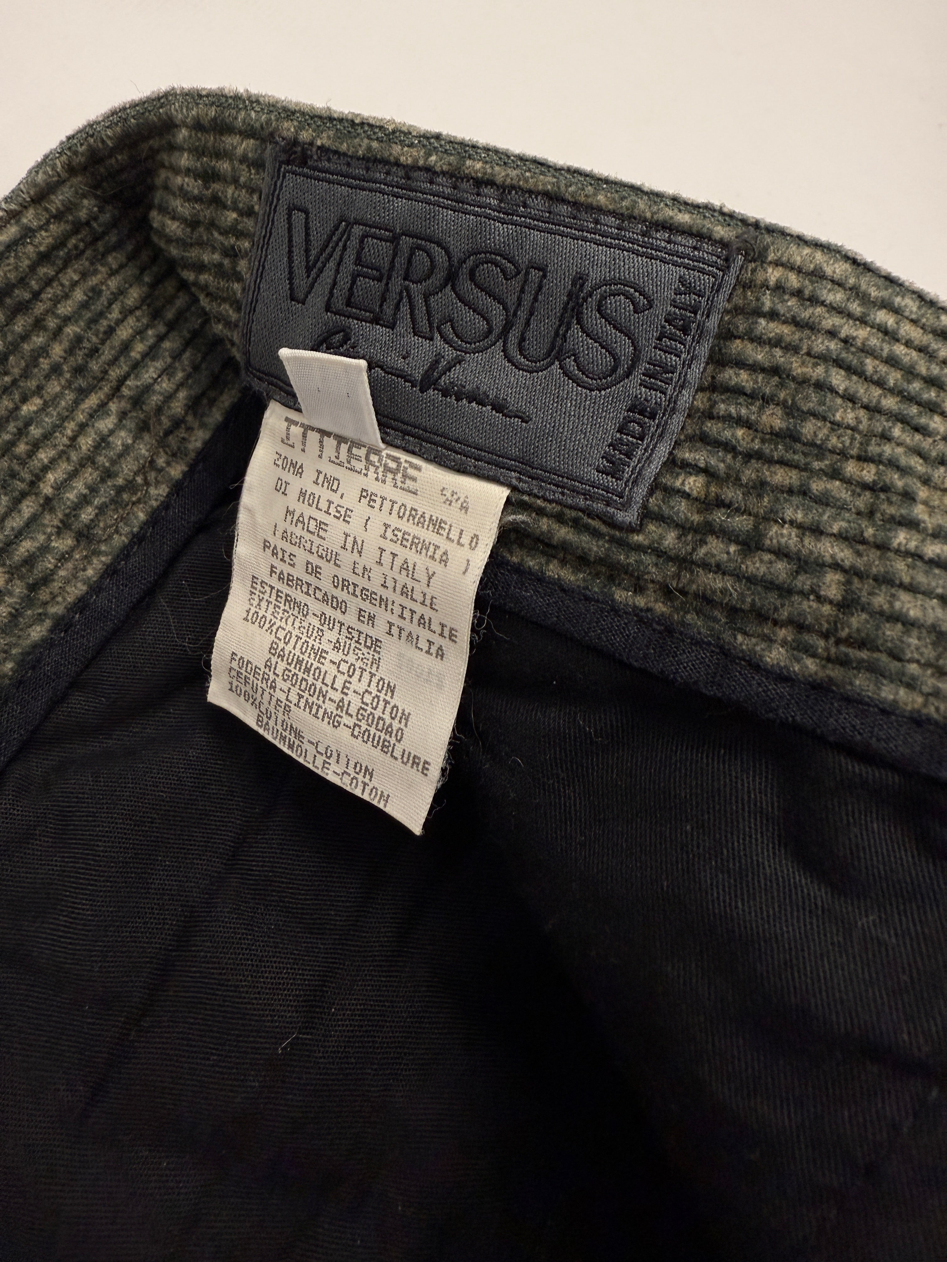 Pantaloni Versus Gianni Versace vintage in velluto a coste