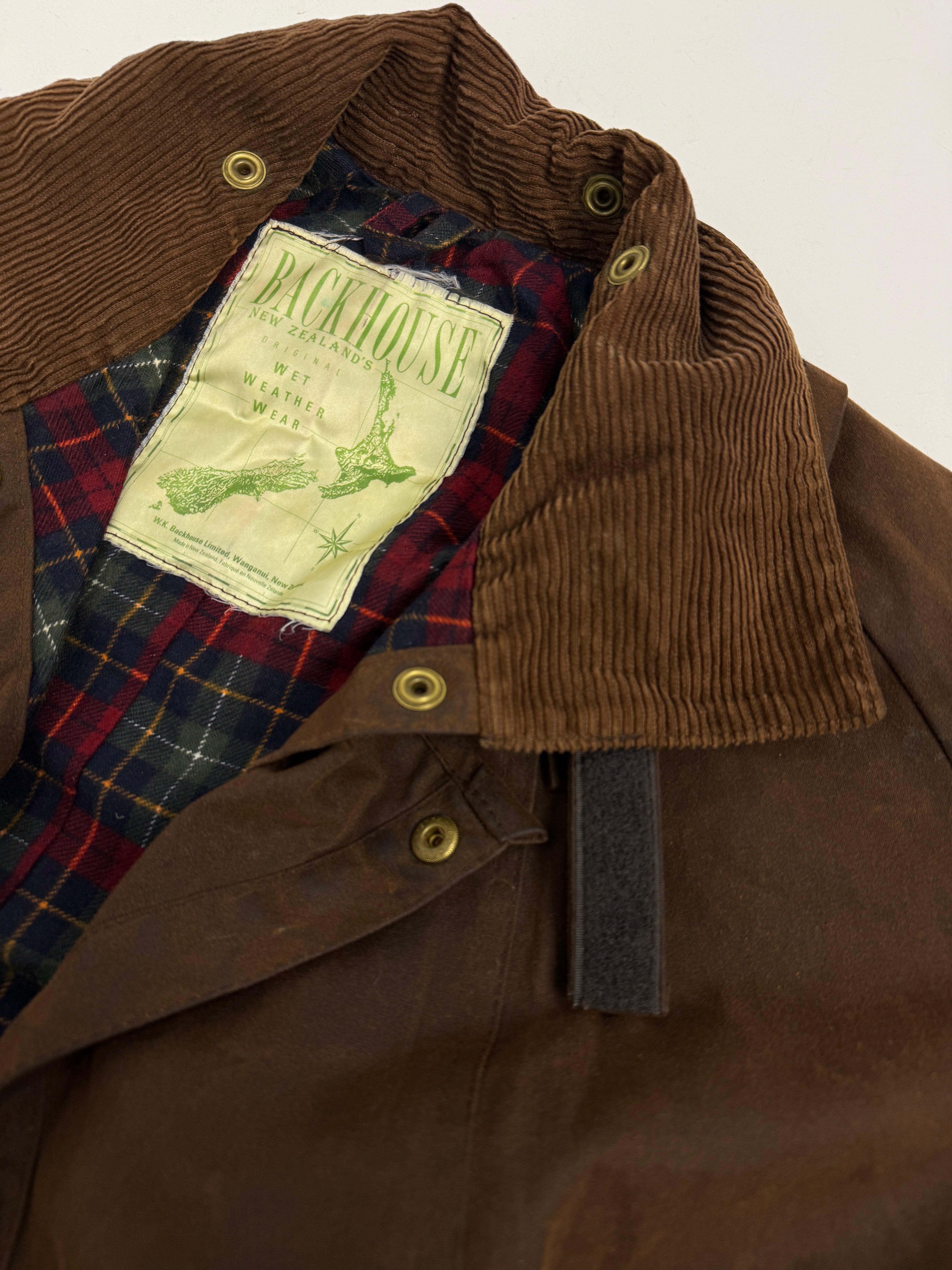Barbour Backhouse - New Zealand's - Fangovintage
