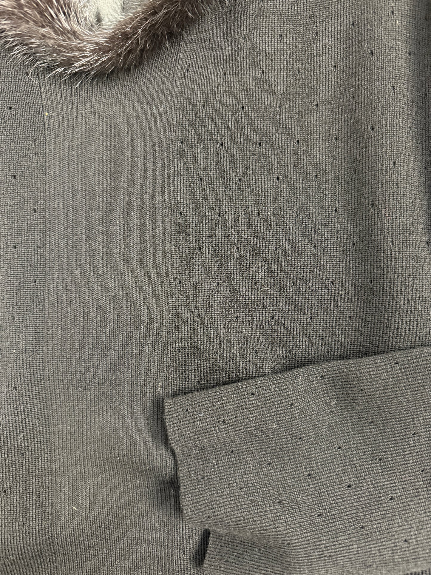 Abito lungo in lana con collo in pelliccia