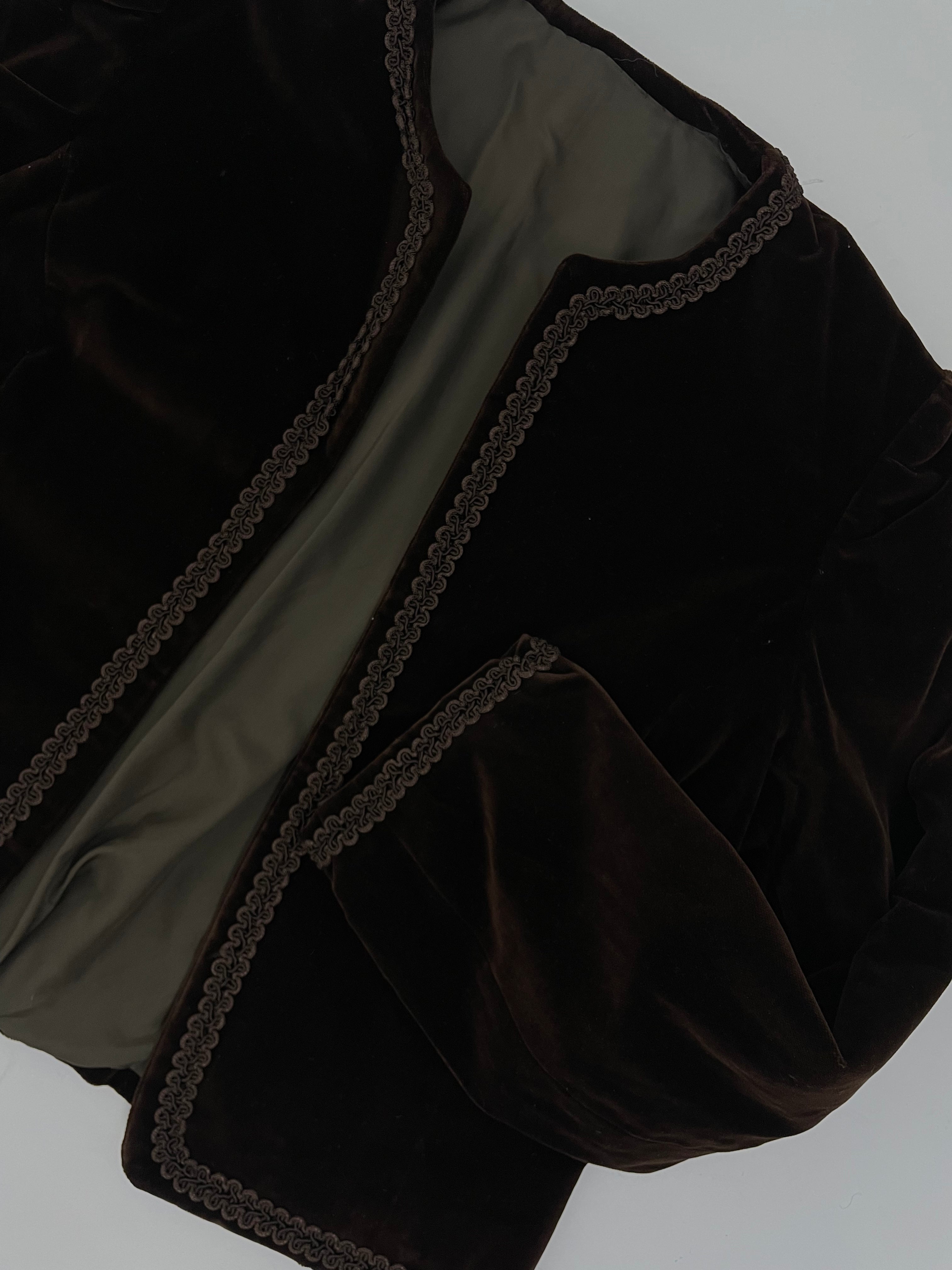 Giacca cropped in velluto liscio