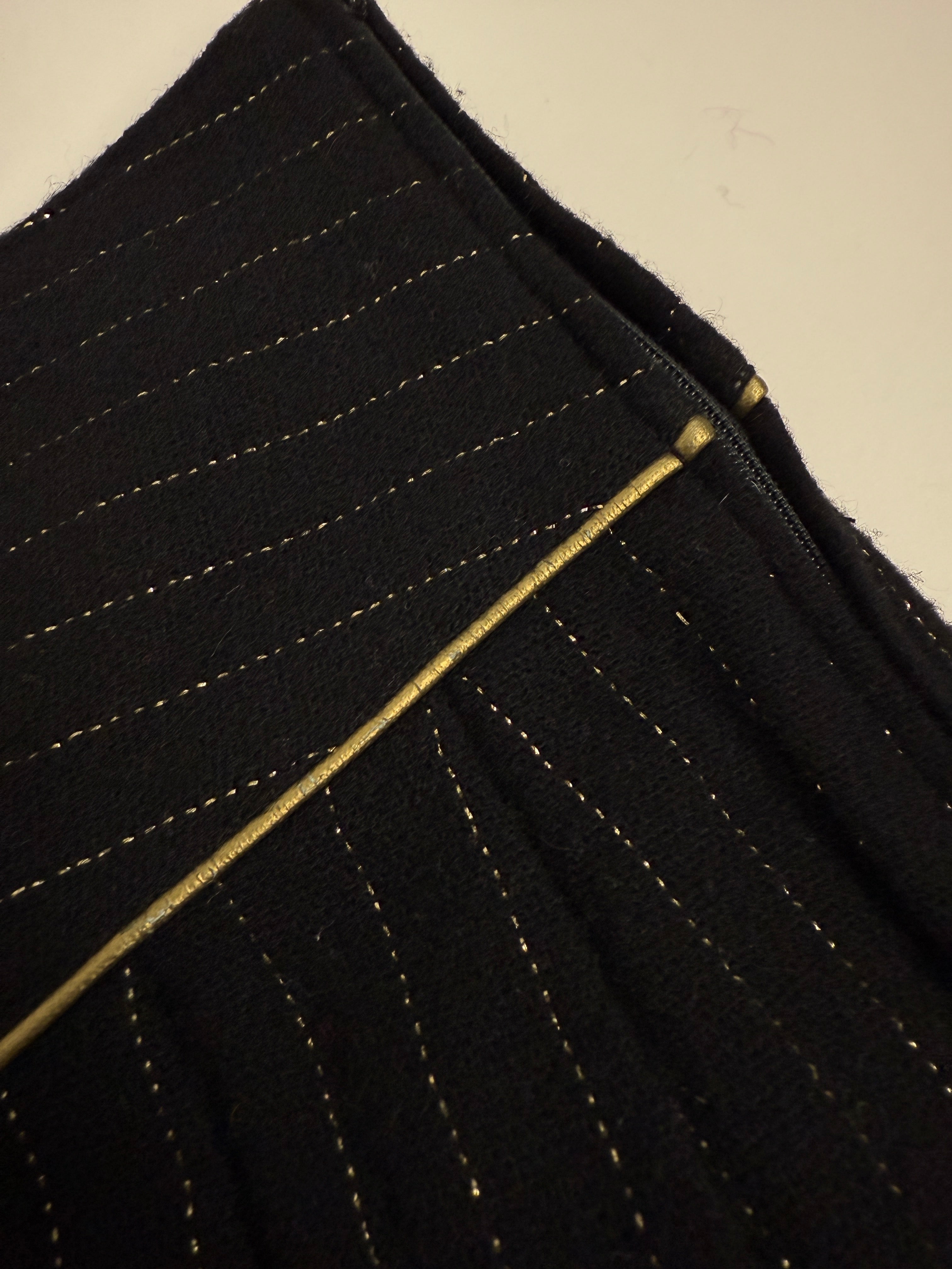 Pantaloni a vita alta con gamba balloon anni ’80