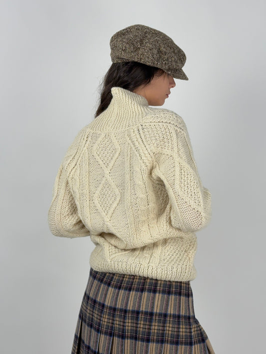 Maglione a trecce in lana