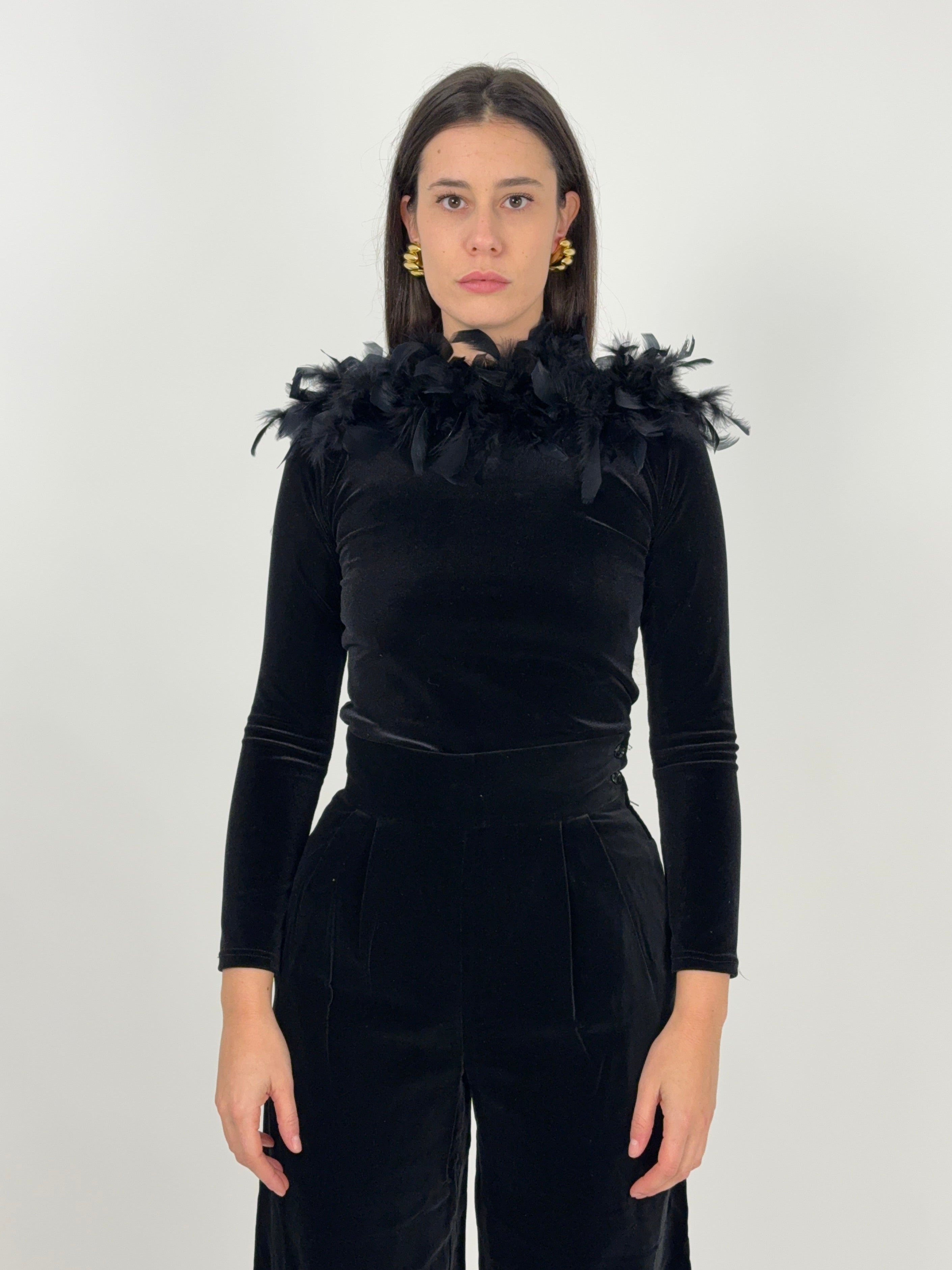 Maglia in velluto con collo in piume anni '70