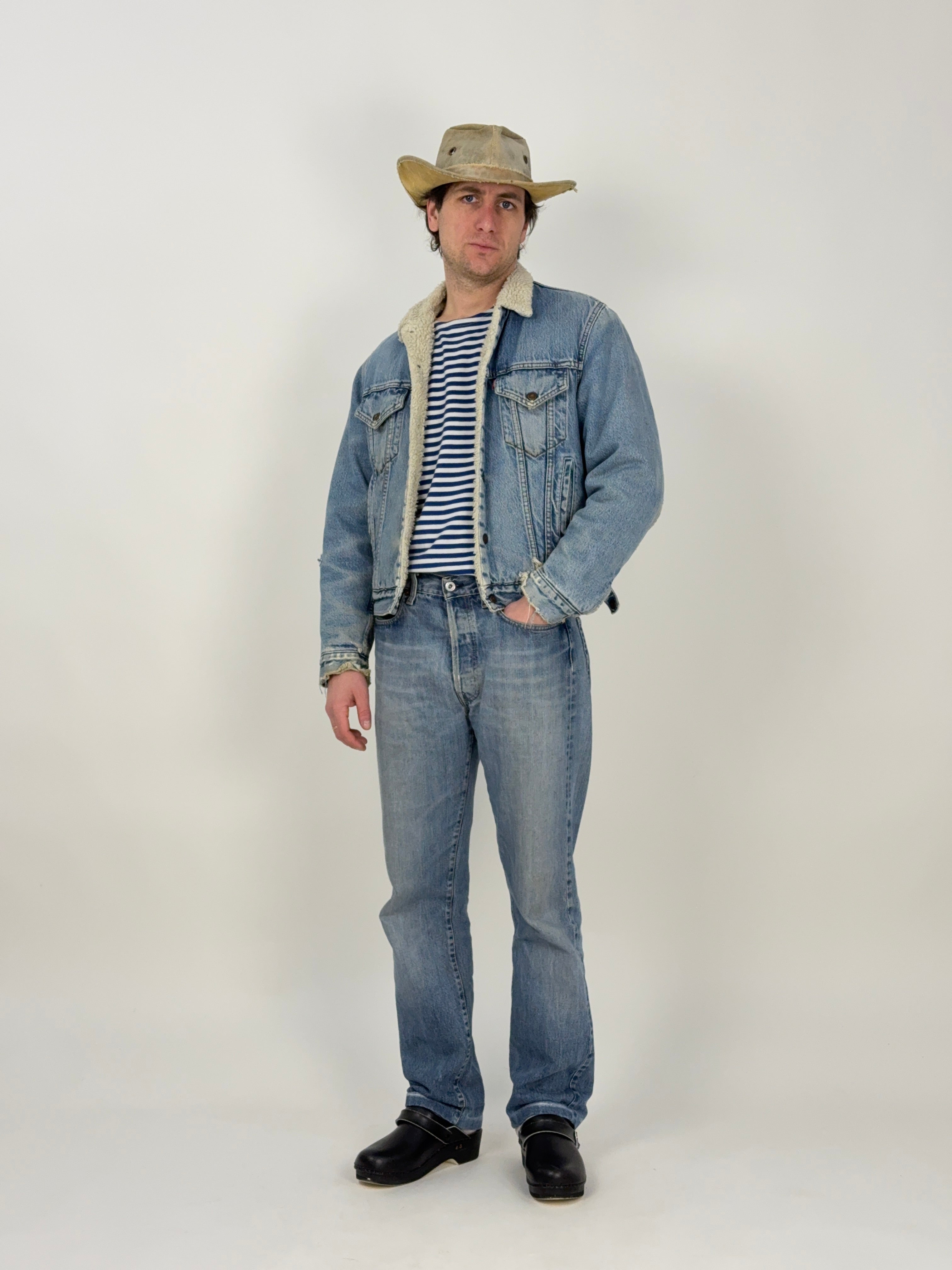 Levi's 71500 02 sherpa trucker denim jacket vintage