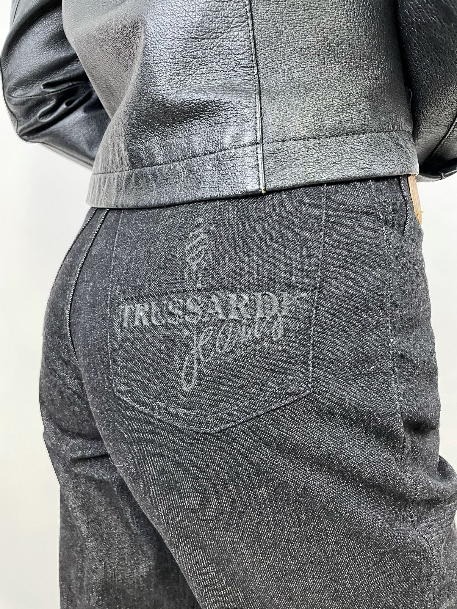 Trussardi Jeans - Fangovintage