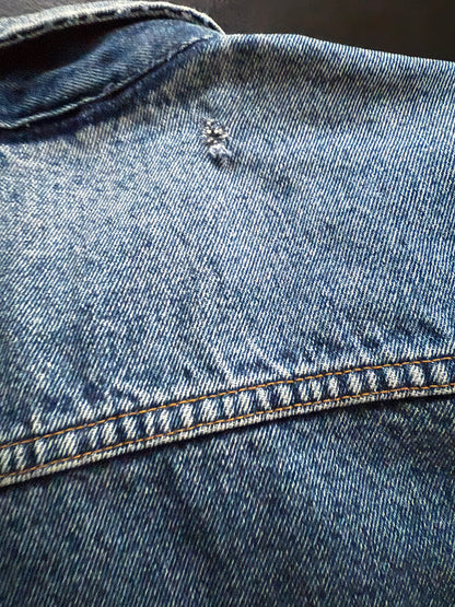 Levi's trucker jacket