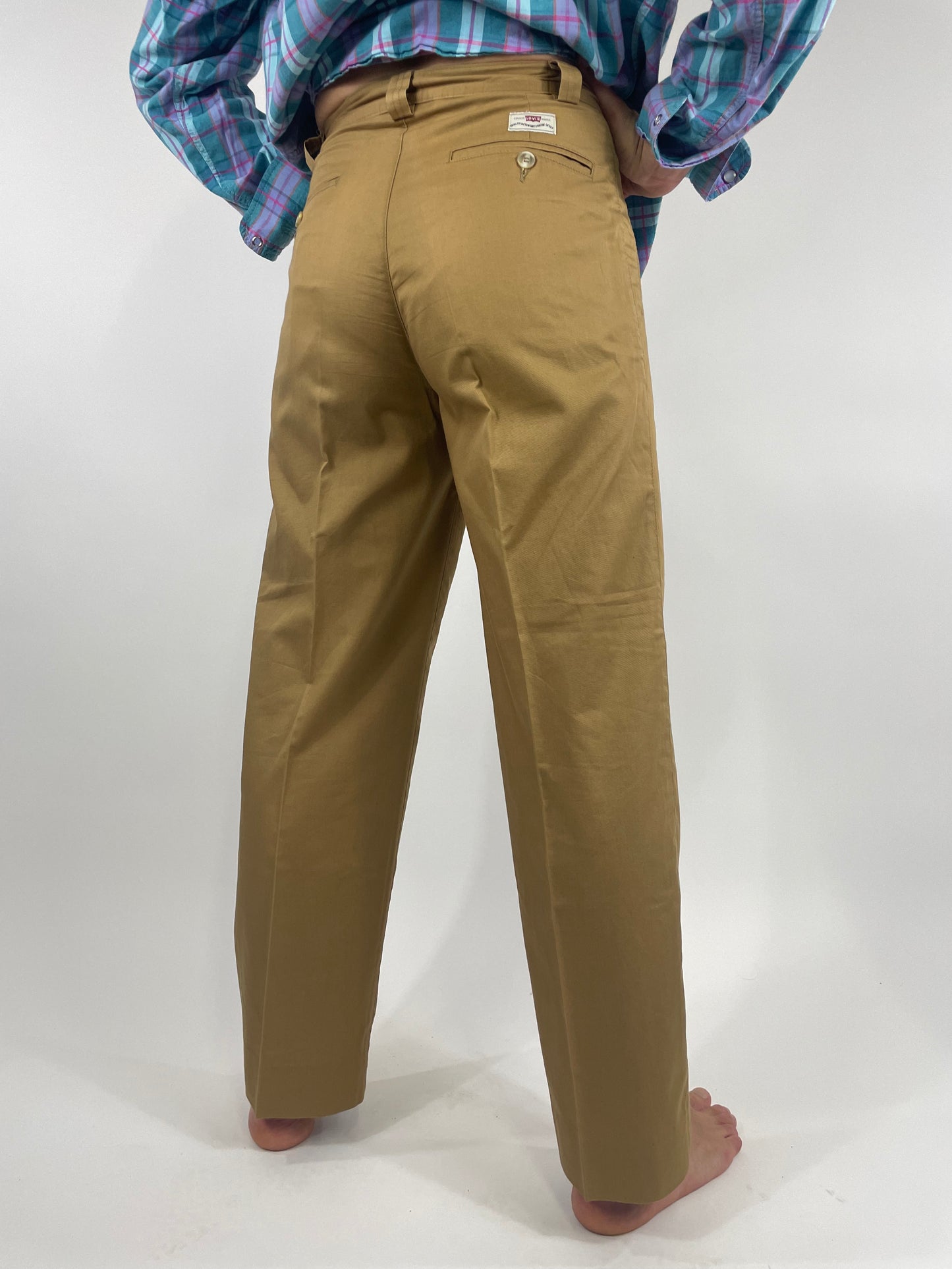 pantalone-levis-marrone
