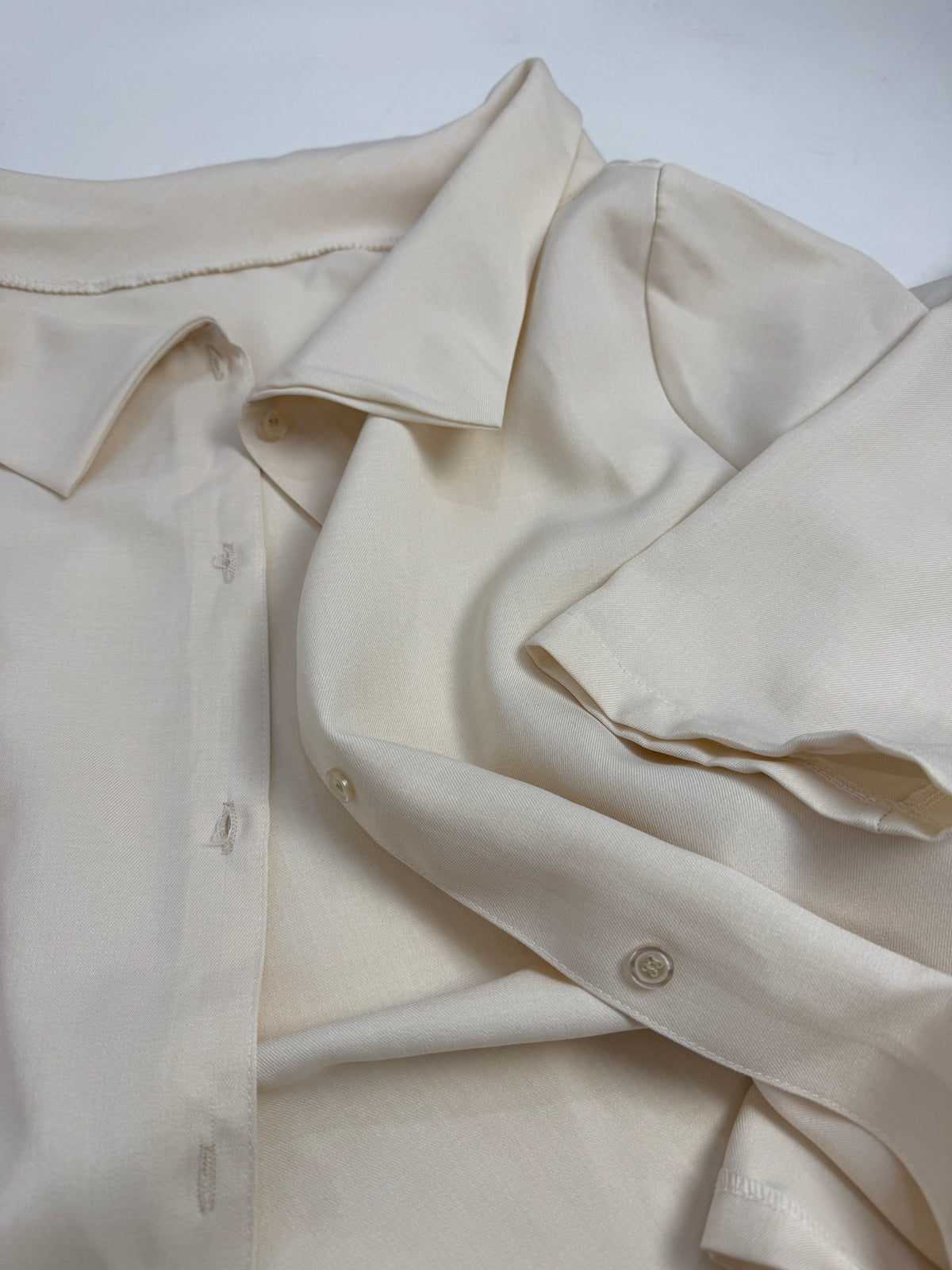 Camicia vintage color crema con scollo a barca - Fangovintage