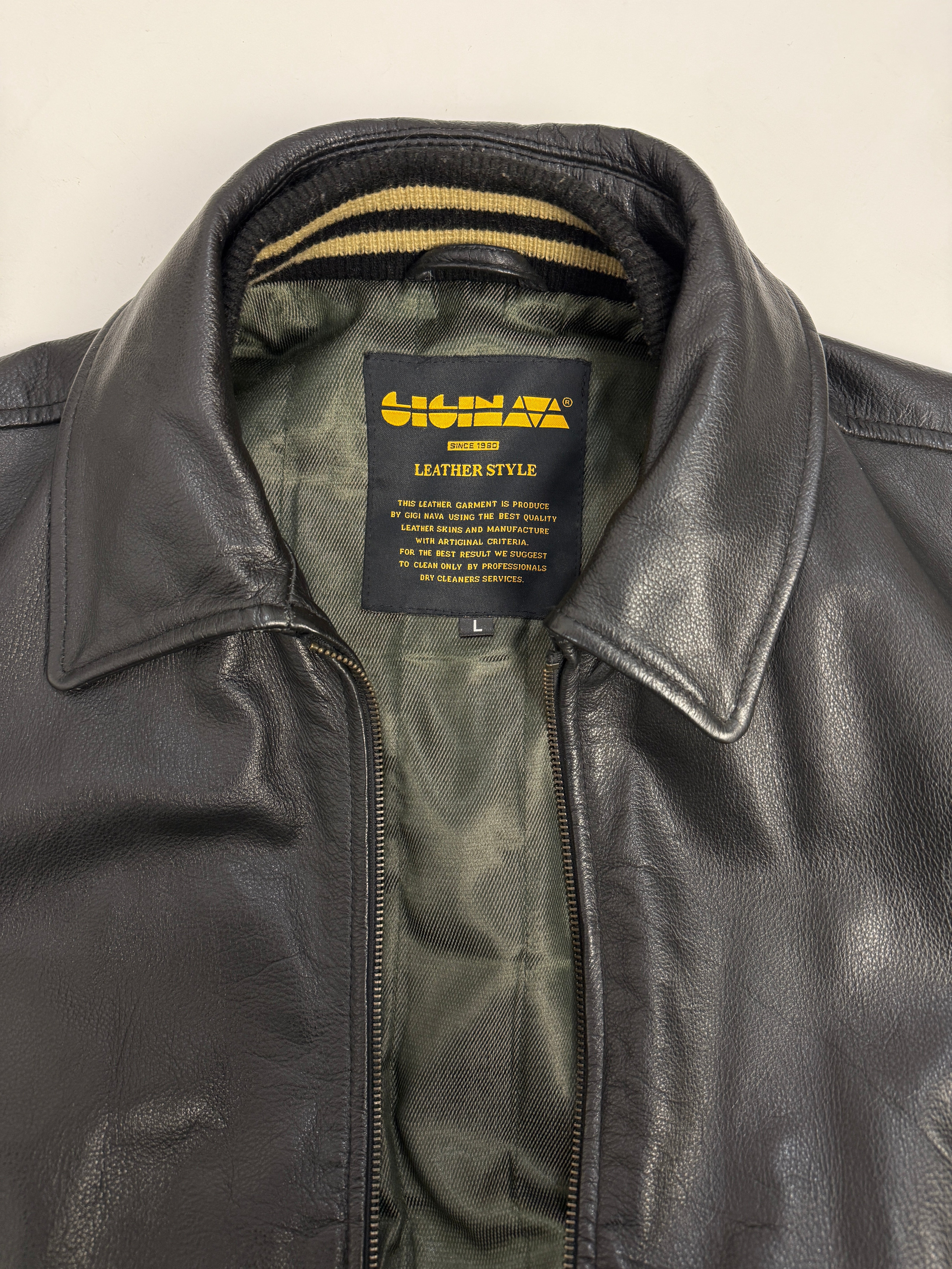 Bomber in vera pelle nera anni '90