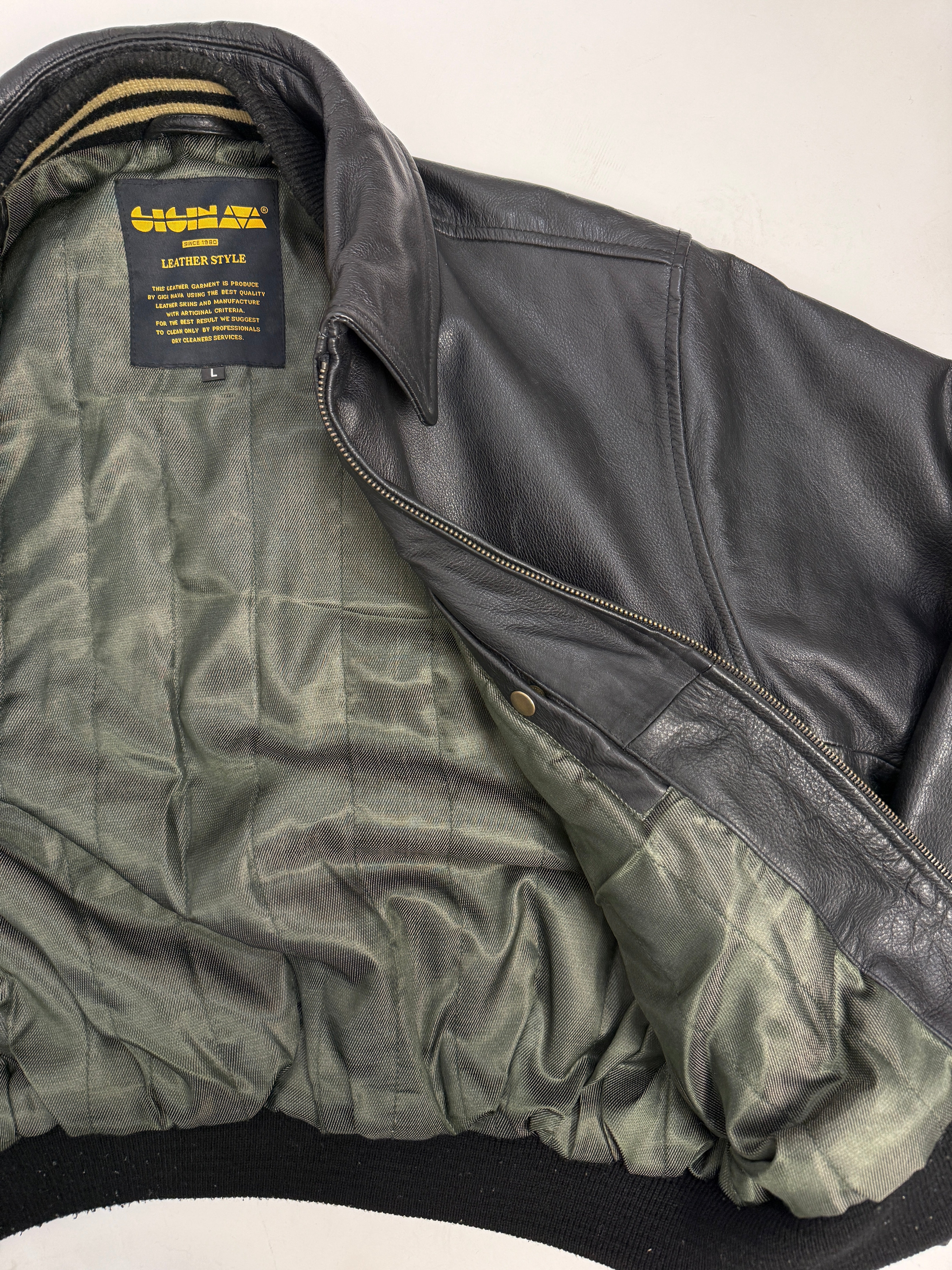 Bomber in vera pelle nera anni '90