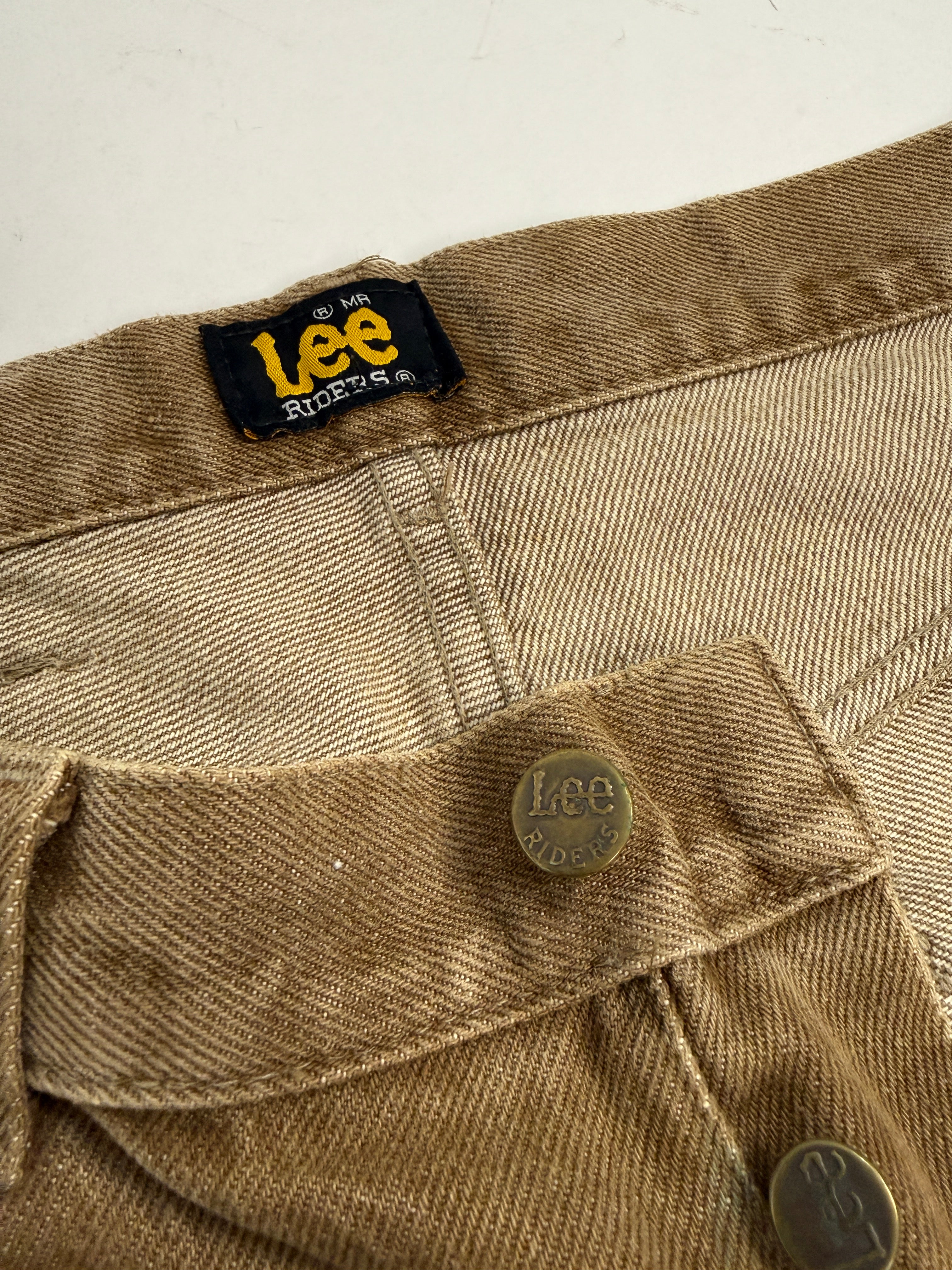 Jeans vintage Lee Riders khaki - dettaglio etichetta e bottone Lee Riders
