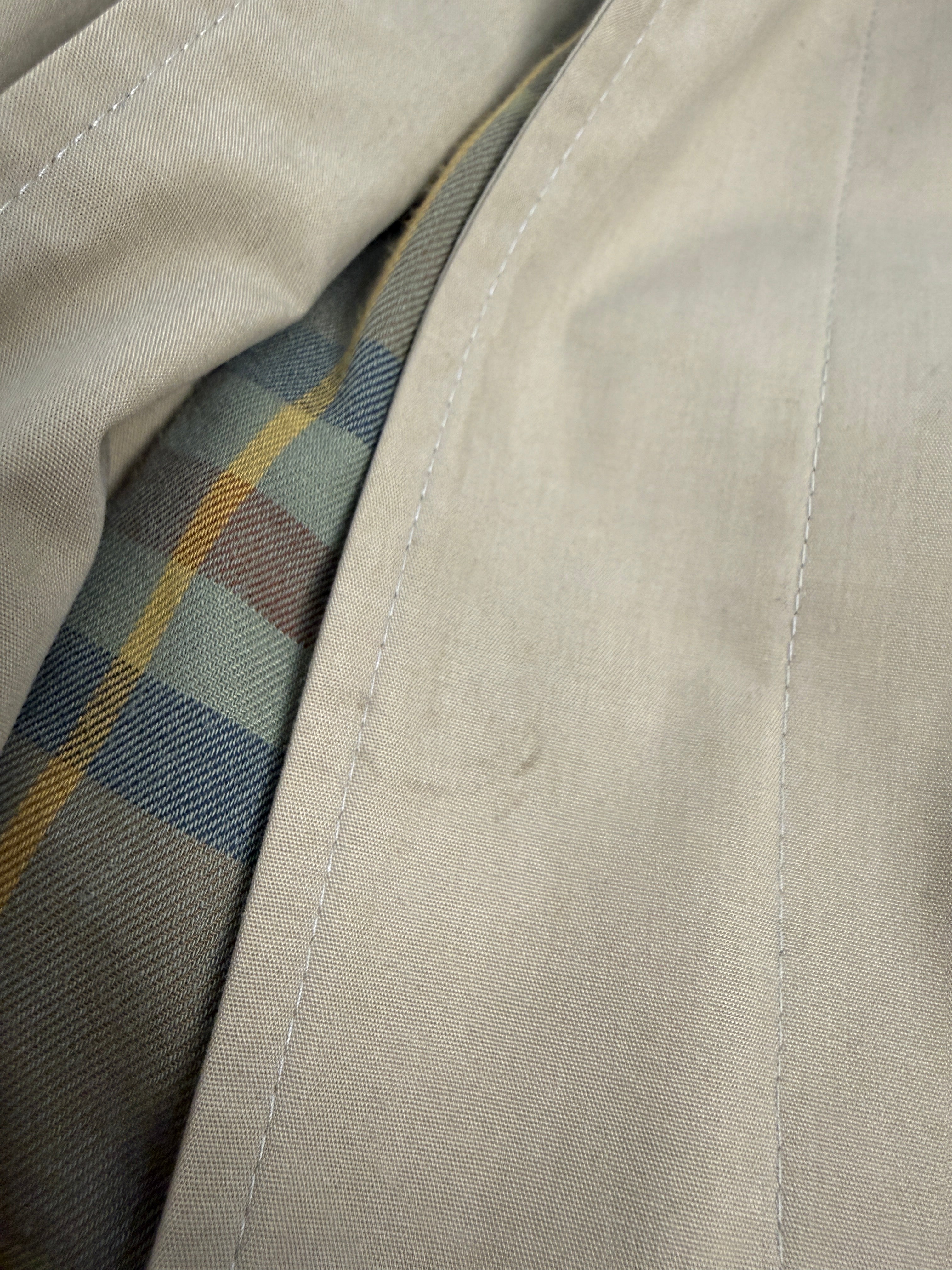 Trench foderato a quadri con cintura