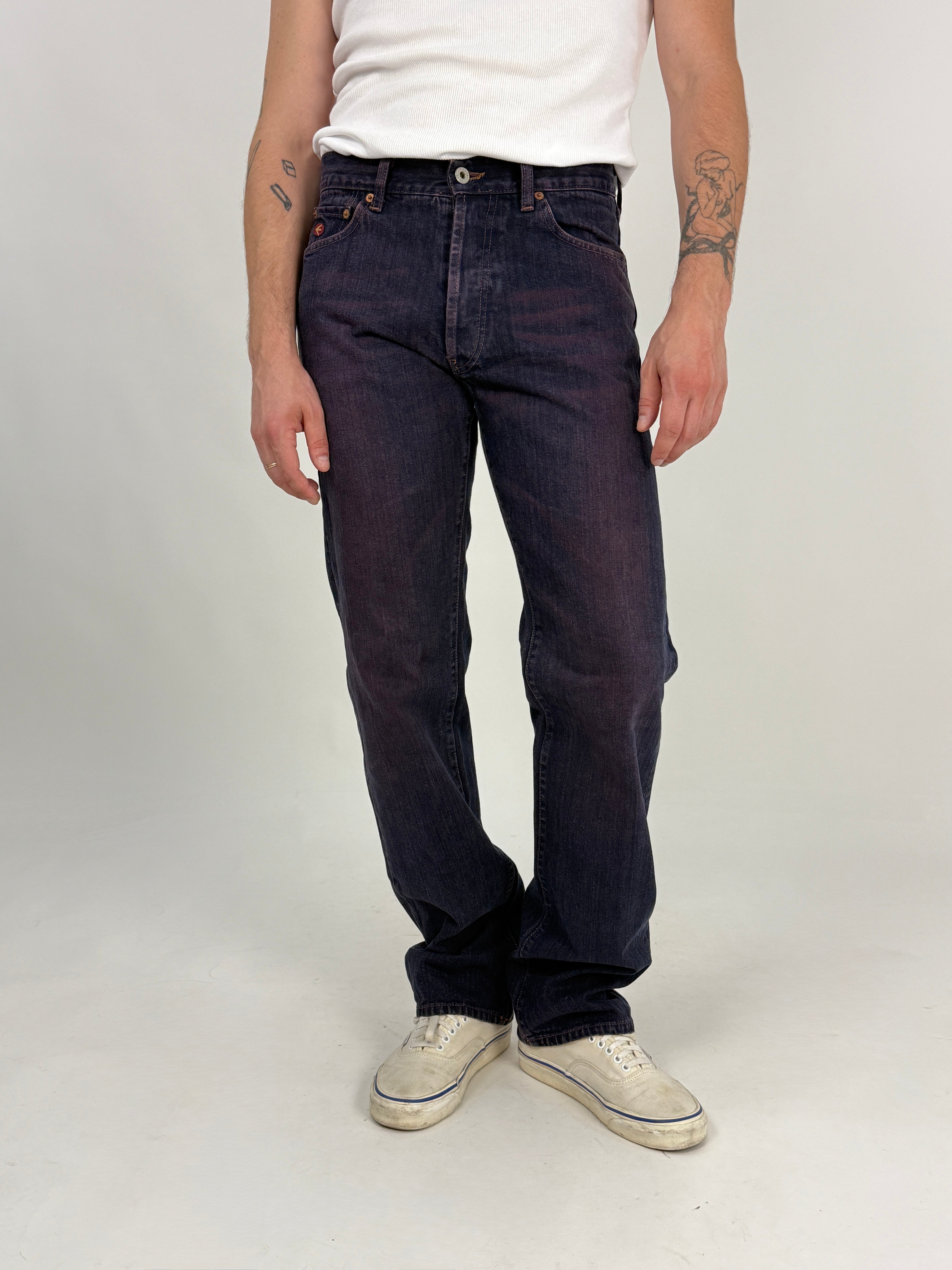Jeans vintage Energie dark rinse W32 - vista frontale modello