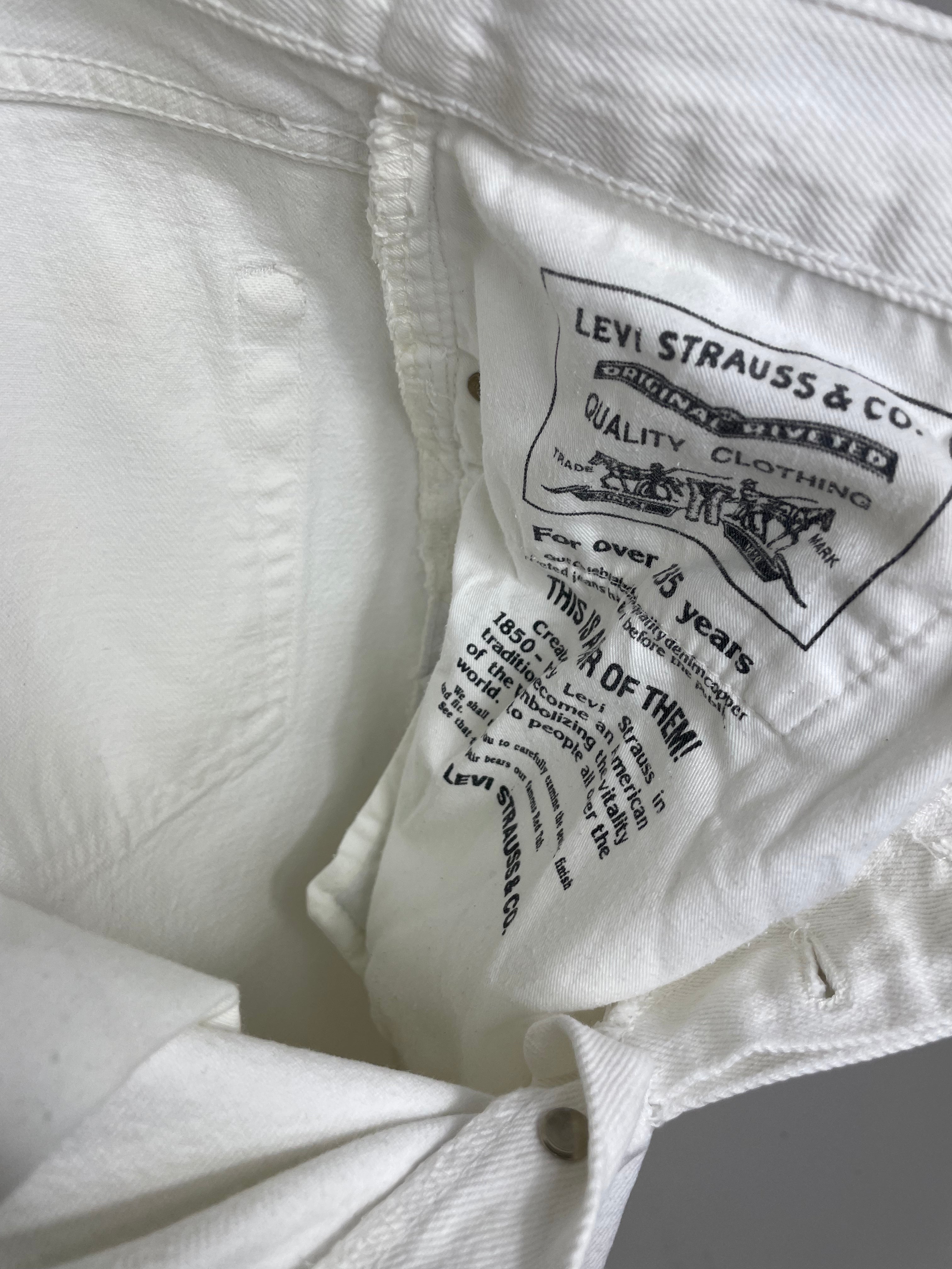 Levi's 538 White
