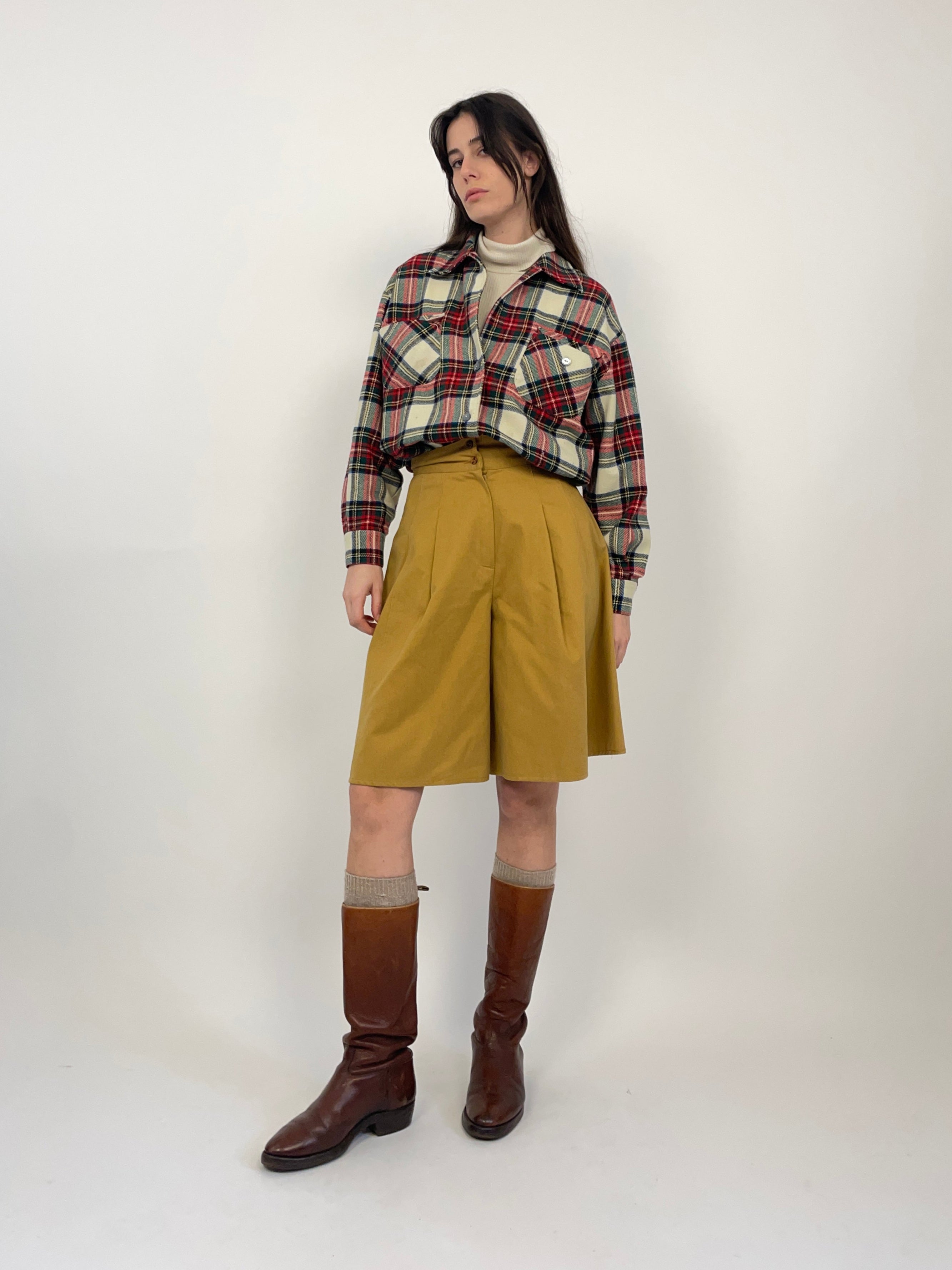 bermuda-vintage-in-cotone-colore-ocra-donna